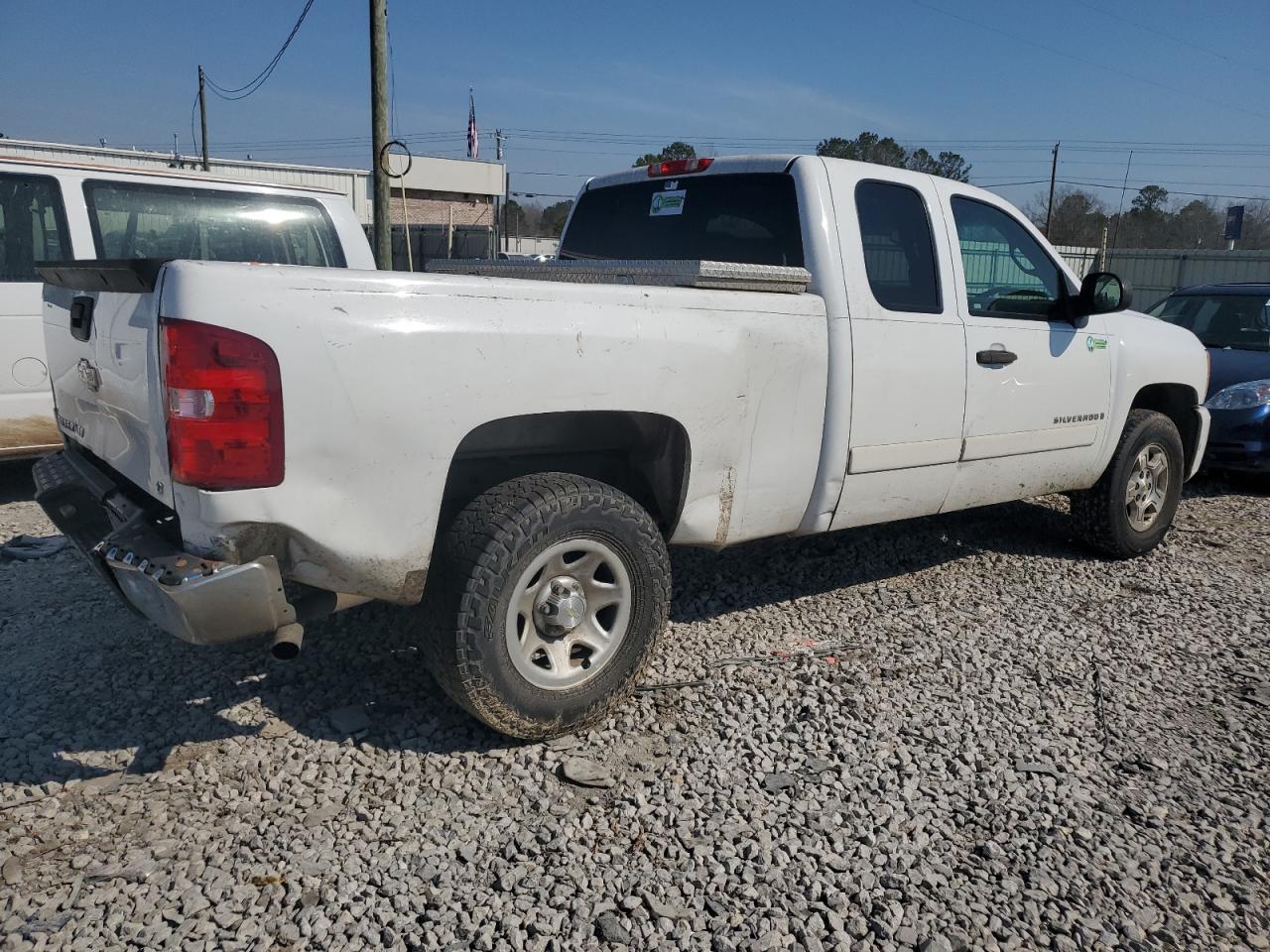 Photo 2 VIN: 2GCEC19C371682712 - CHEVROLET SILVERADO 