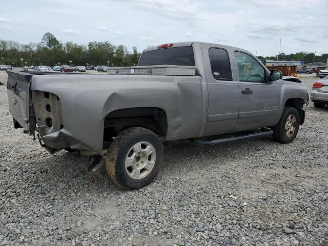 Photo 2 VIN: 2GCEC19CX71675708 - CHEVROLET SILVERADO 