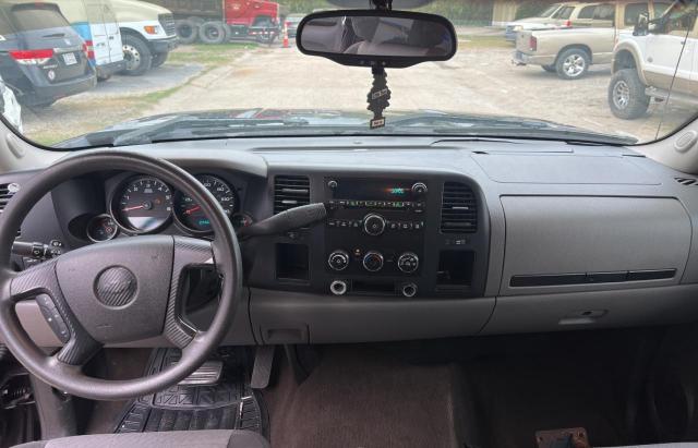 Photo 8 VIN: 2GCEC19CX81333922 - CHEVROLET SILVERADO 