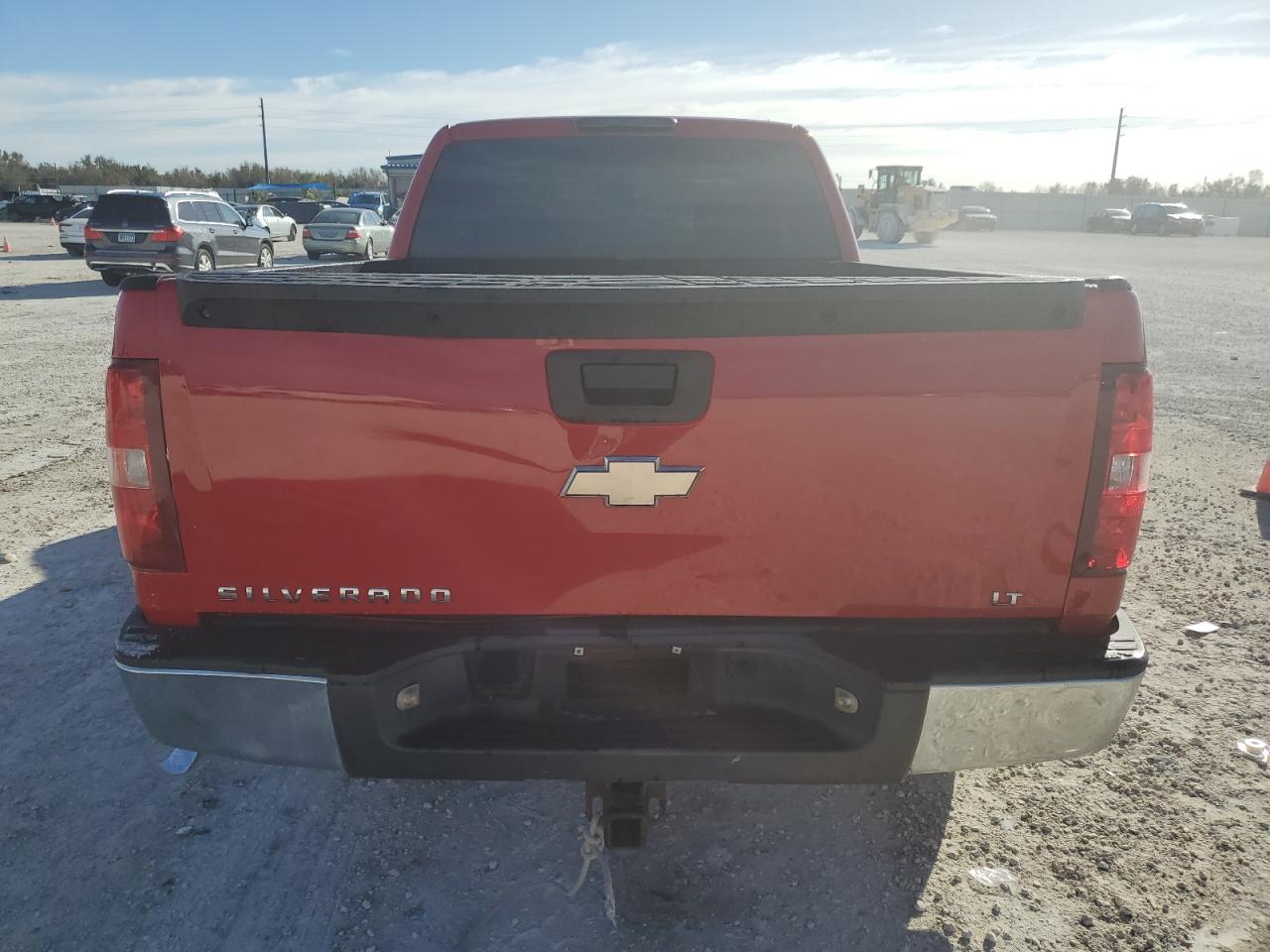 Photo 5 VIN: 2GCEC19J381268569 - GMC SIERRA 