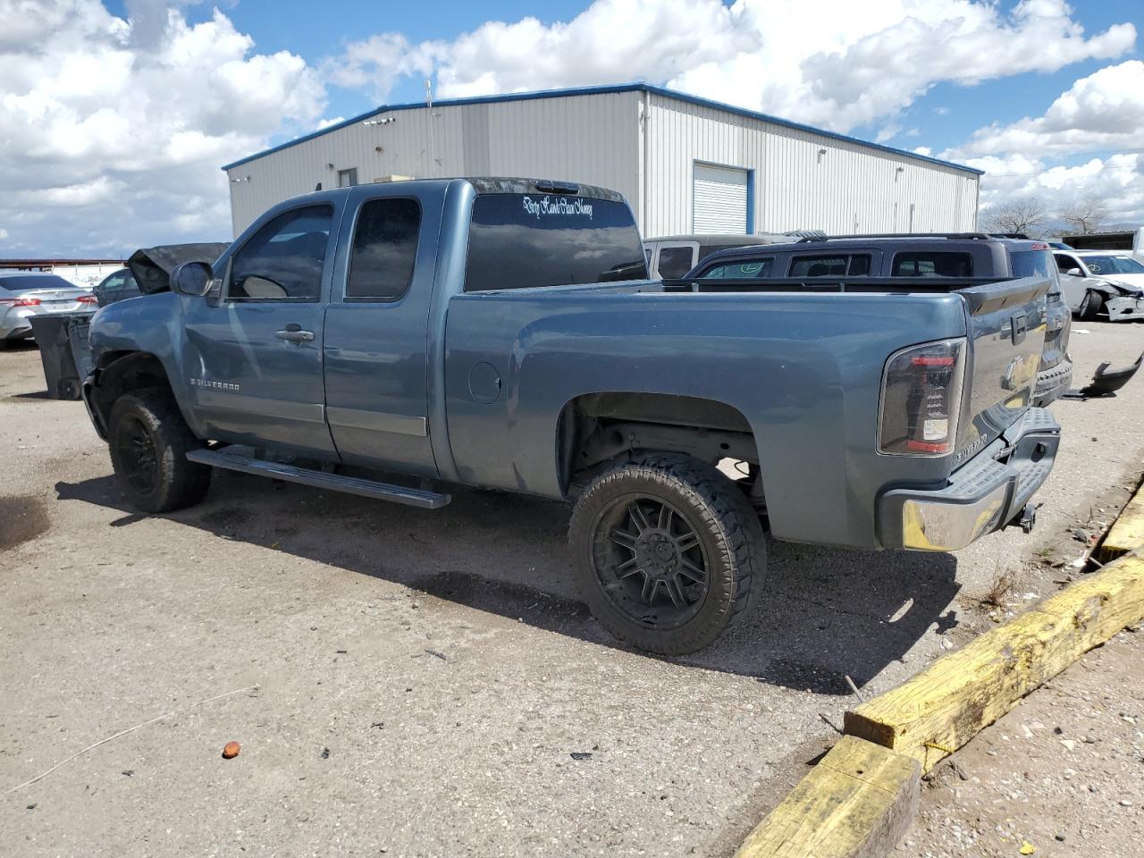 Photo 1 VIN: 2GCEC19J681275046 - CHEVROLET SILVERADO 