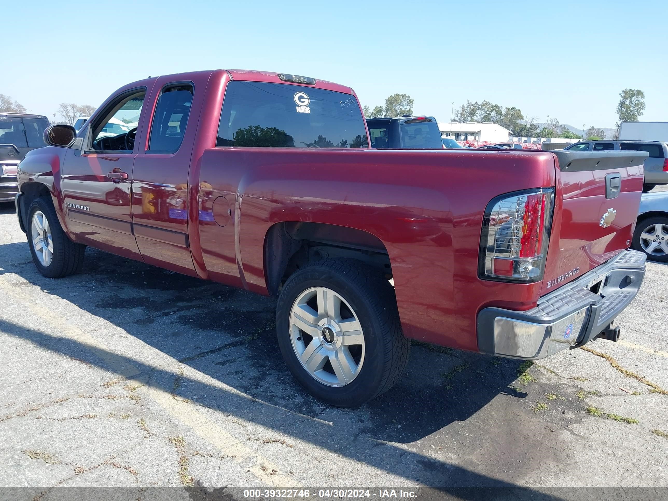 Photo 2 VIN: 2GCEC19J881116075 - CHEVROLET SILVERADO 