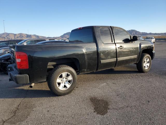 Photo 2 VIN: 2GCEC19J981135721 - CHEVROLET SILVERADO 