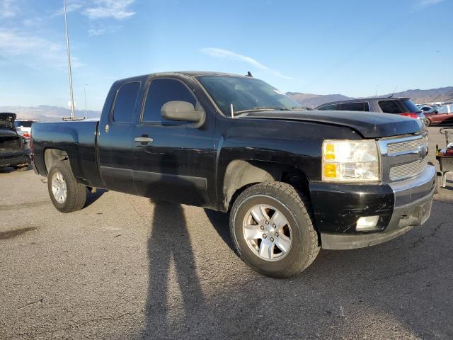 Photo 3 VIN: 2GCEC19J981135721 - CHEVROLET SILVERADO 