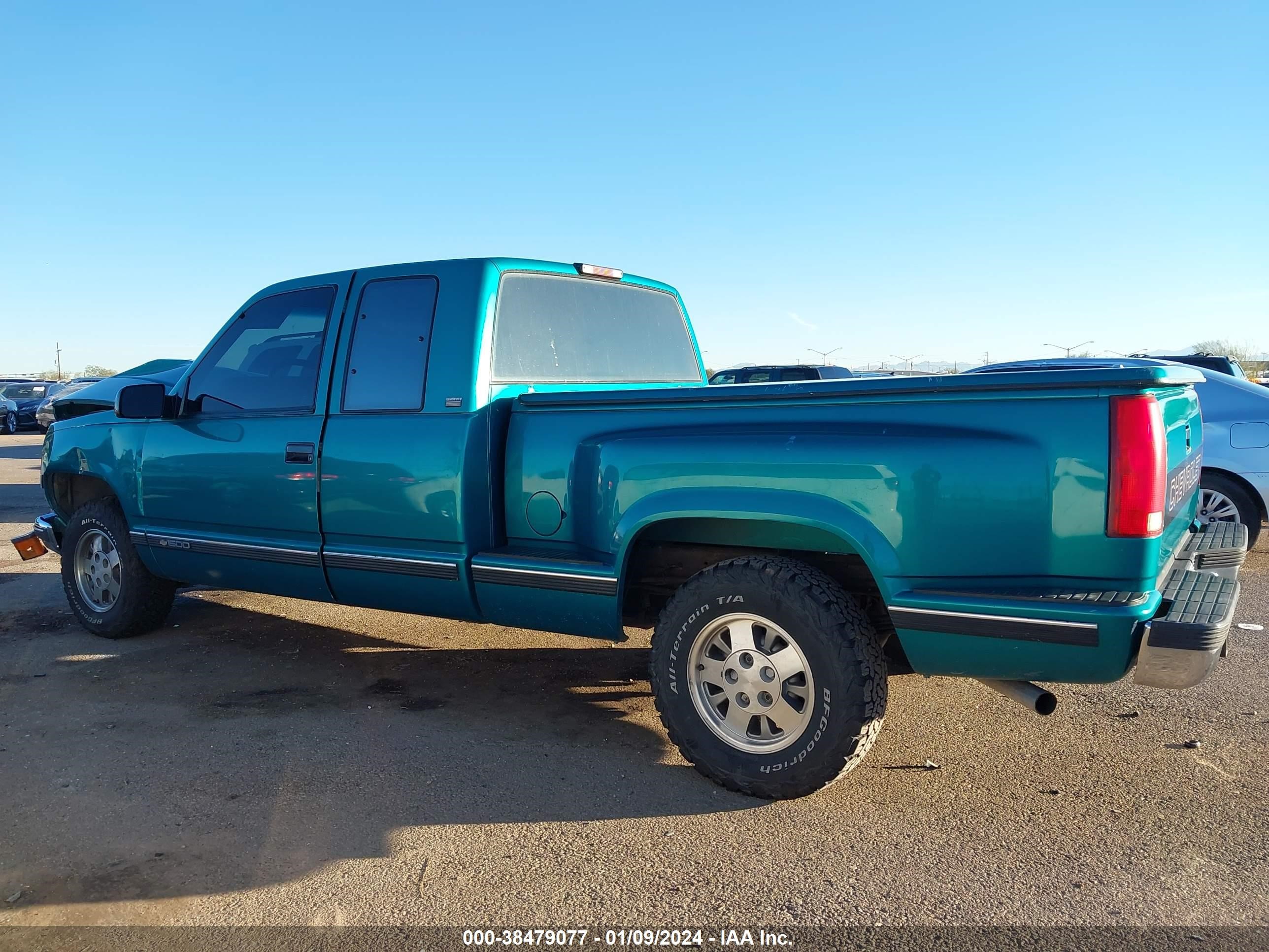 Photo 13 VIN: 2GCEC19K7R1165424 - CHEVROLET GMT-400 