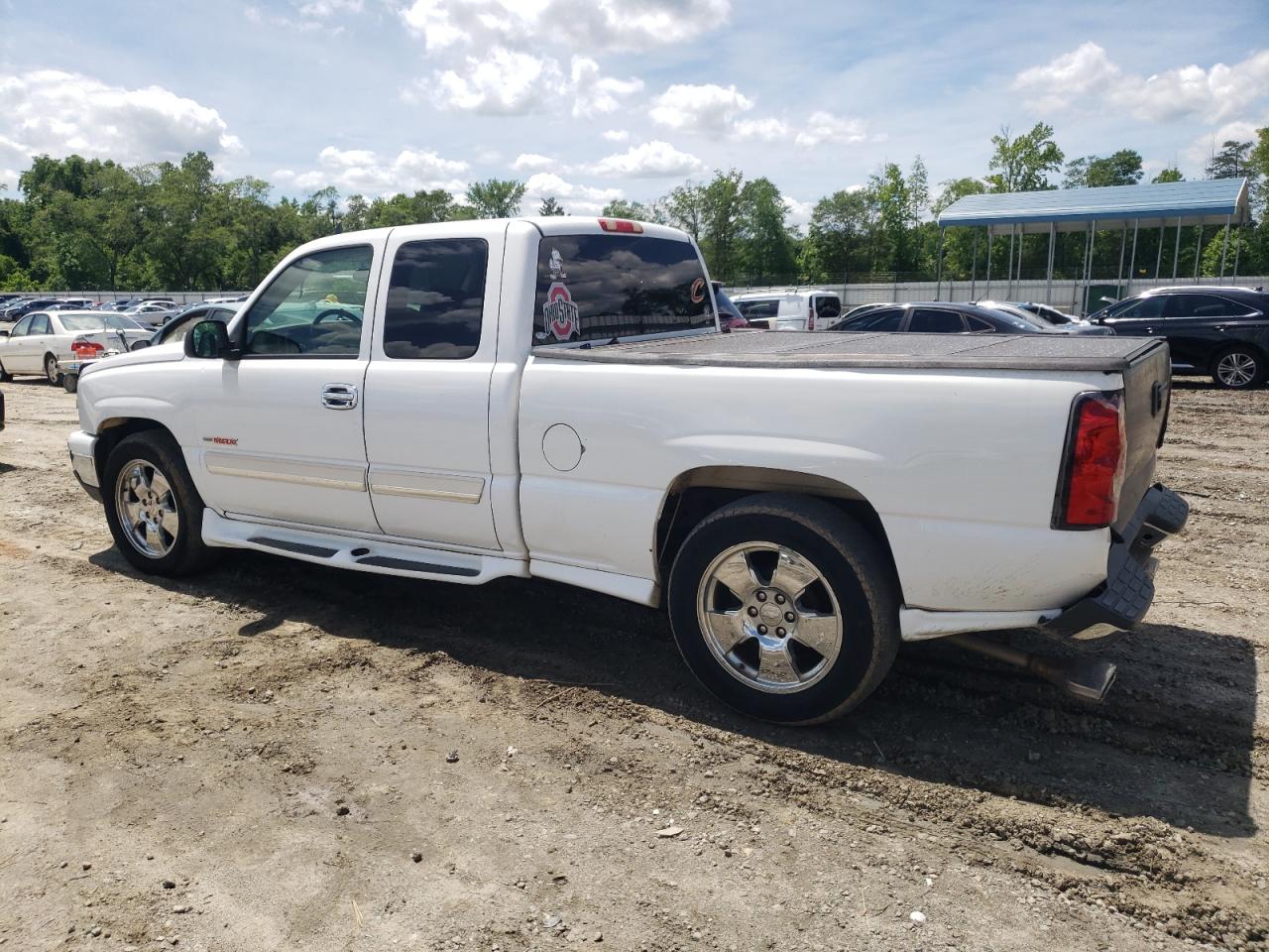 Photo 1 VIN: 2GCEC19N061139396 - CHEVROLET SILVERADO 