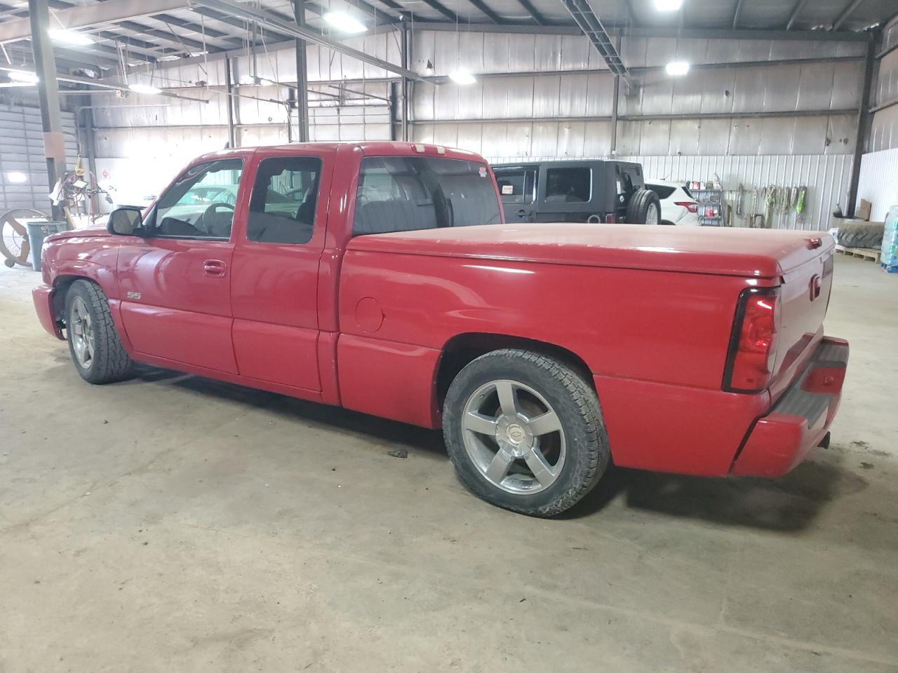 Photo 1 VIN: 2GCEC19N161264827 - CHEVROLET SILVERADO 