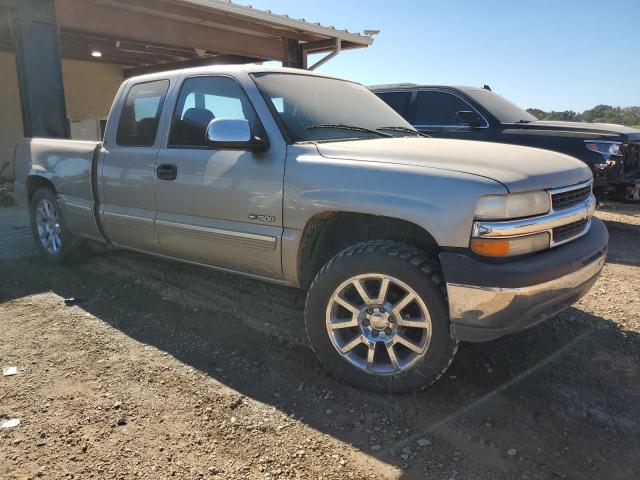 Photo 3 VIN: 2GCEC19T011118572 - CHEVROLET SILVERADO 