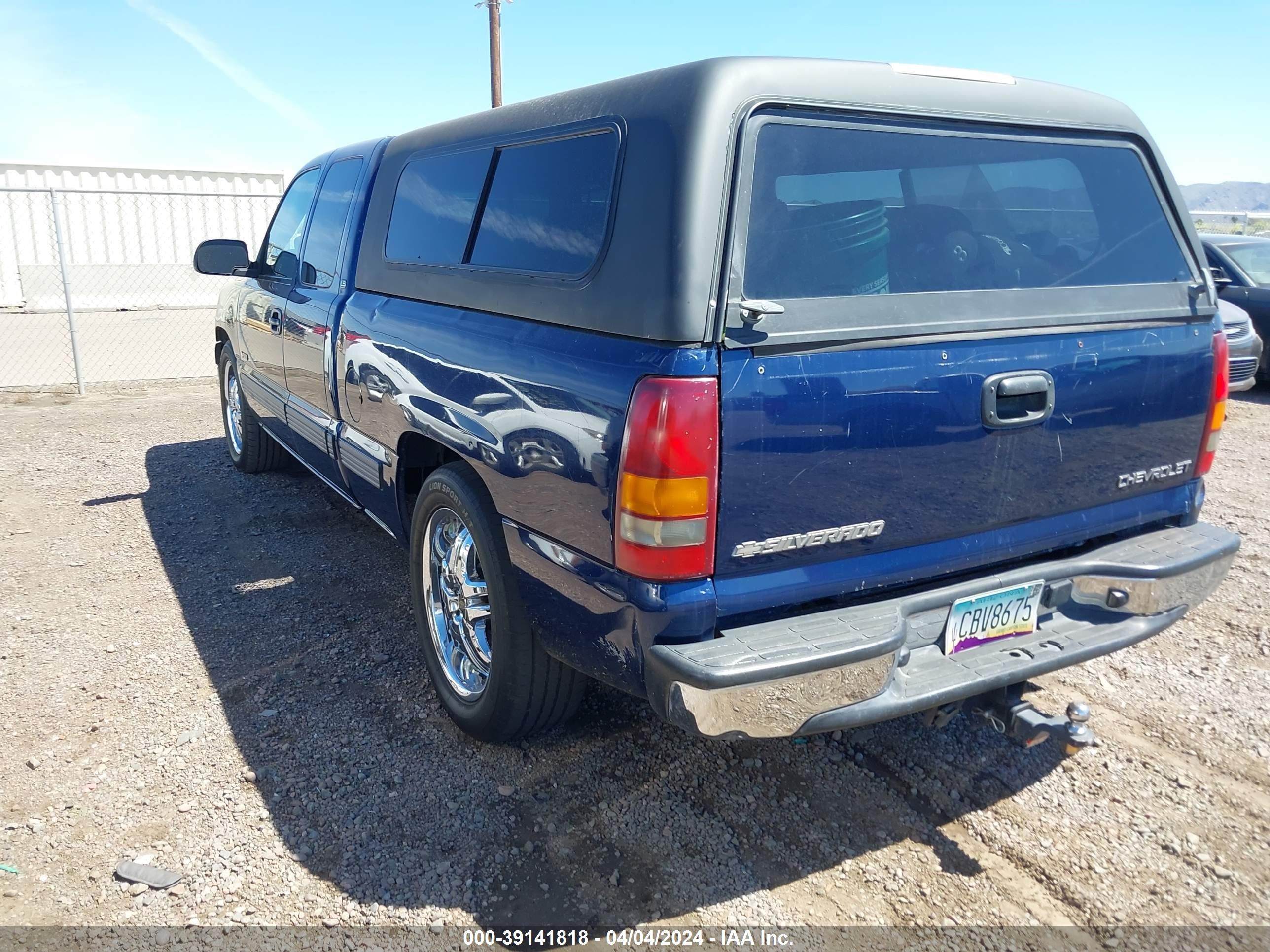 Photo 2 VIN: 2GCEC19T021183780 - CHEVROLET SILVERADO 