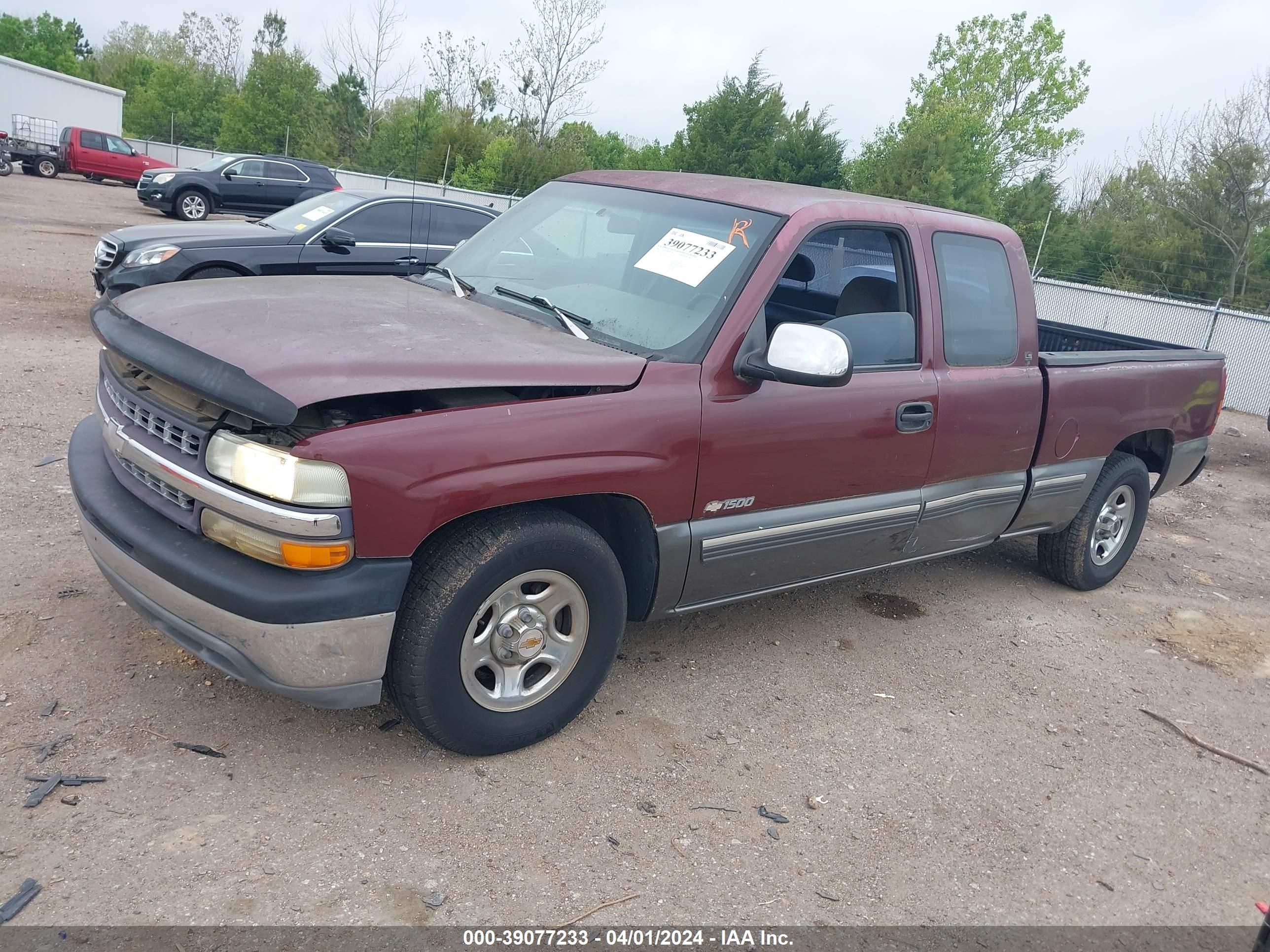 Photo 1 VIN: 2GCEC19T0Y1214132 - CHEVROLET SILVERADO 