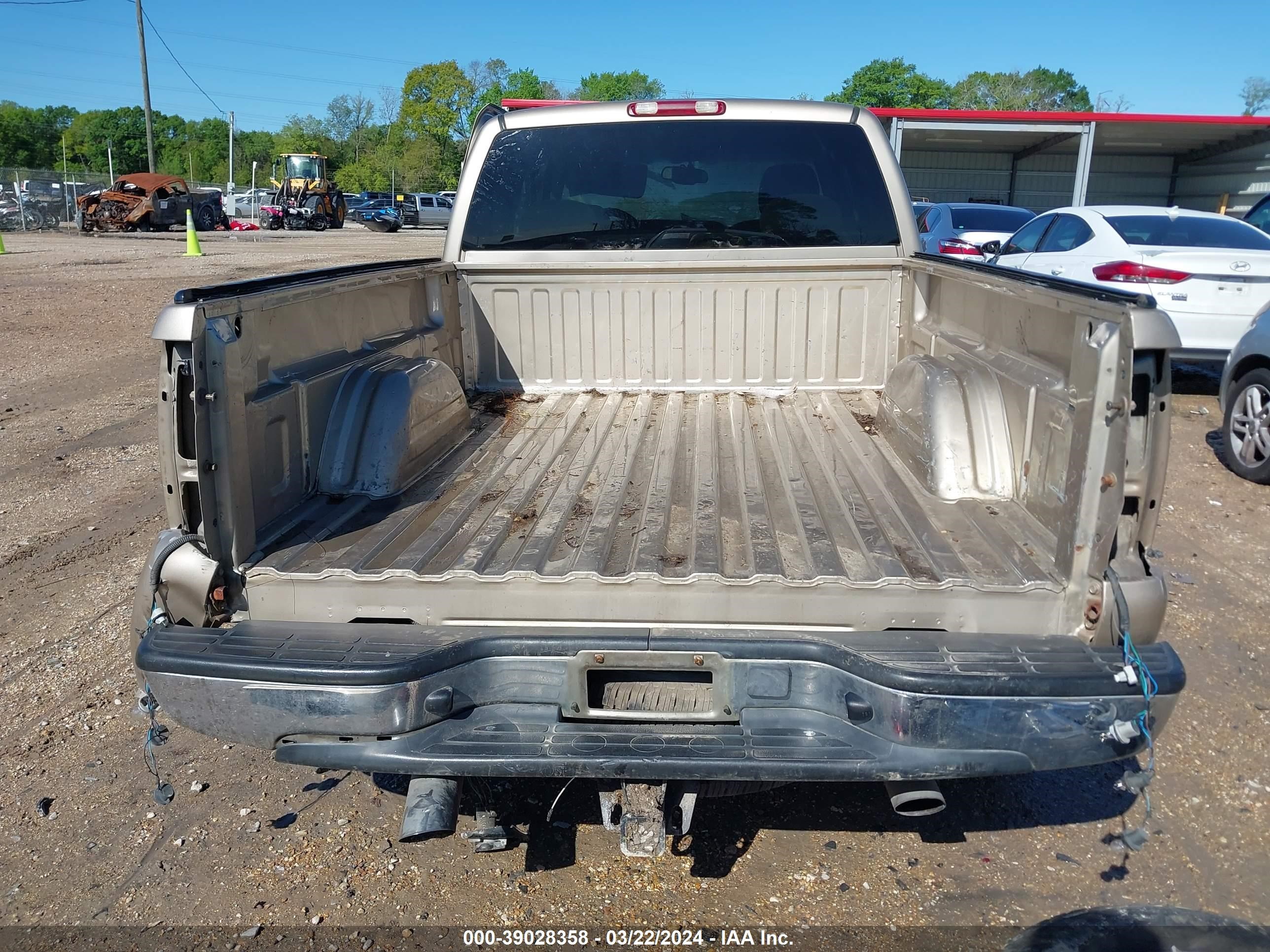 Photo 16 VIN: 2GCEC19T141200718 - CHEVROLET SILVERADO 