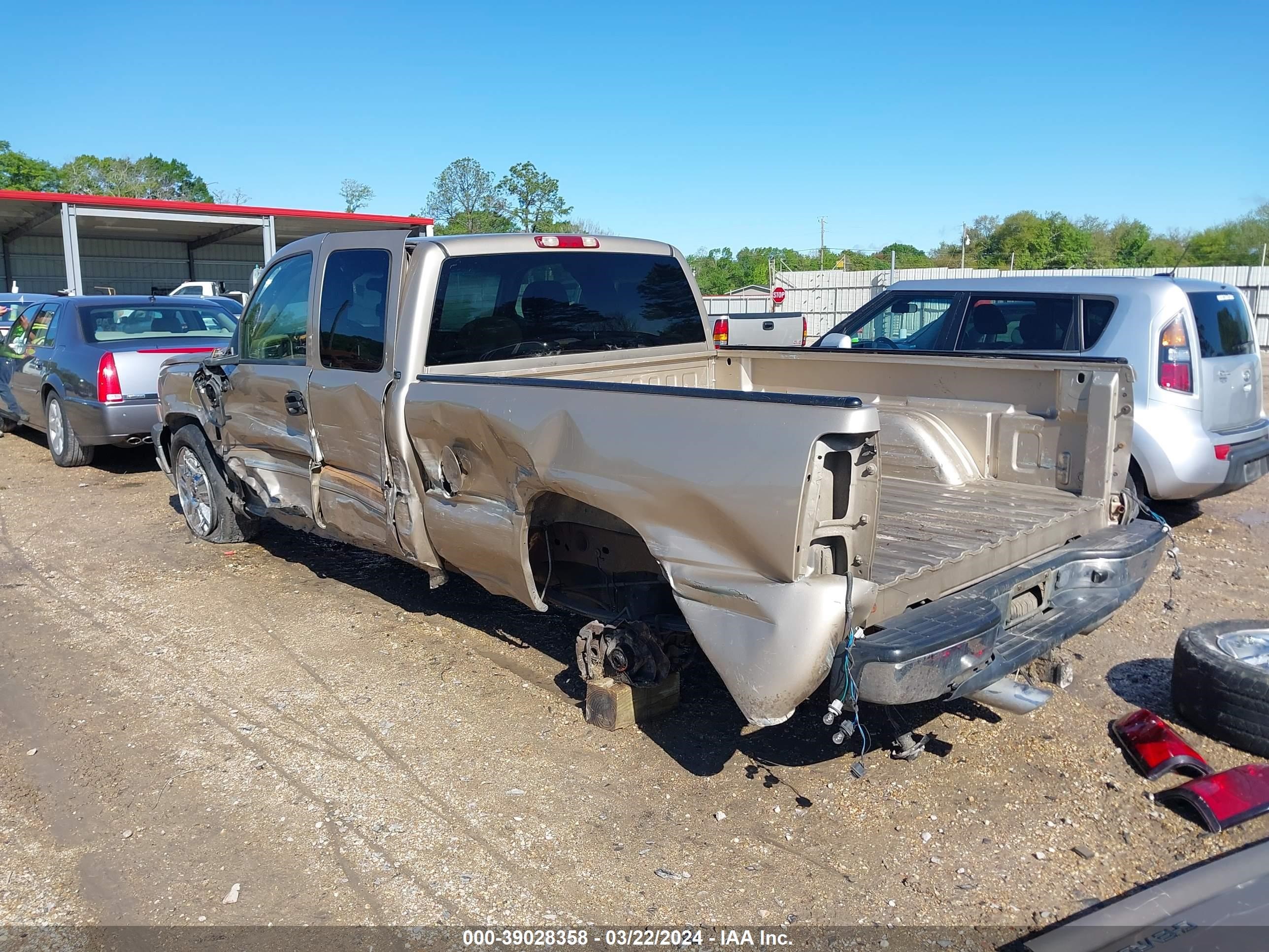 Photo 2 VIN: 2GCEC19T141200718 - CHEVROLET SILVERADO 