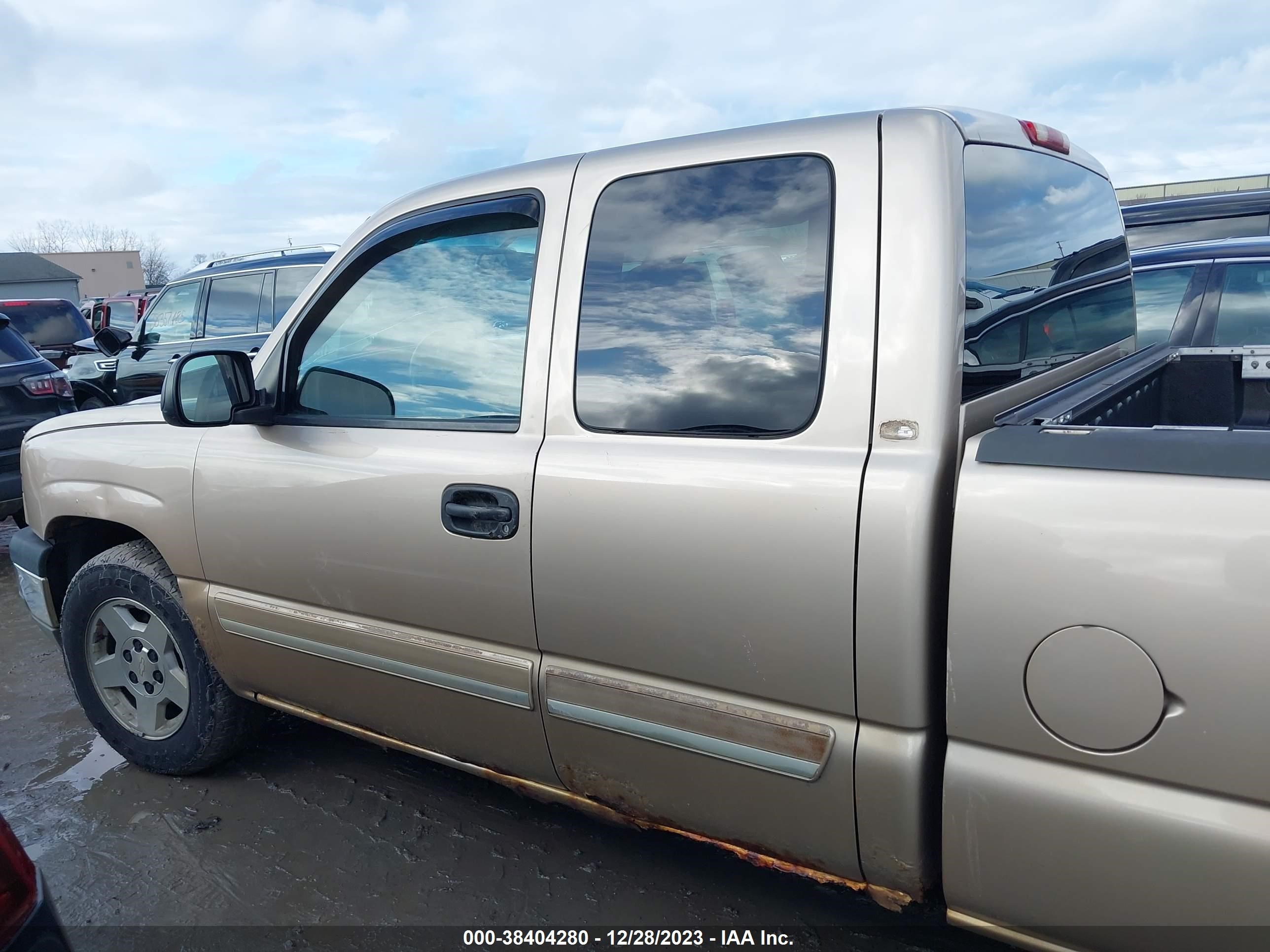 Photo 13 VIN: 2GCEC19T151396757 - CHEVROLET SILVERADO 