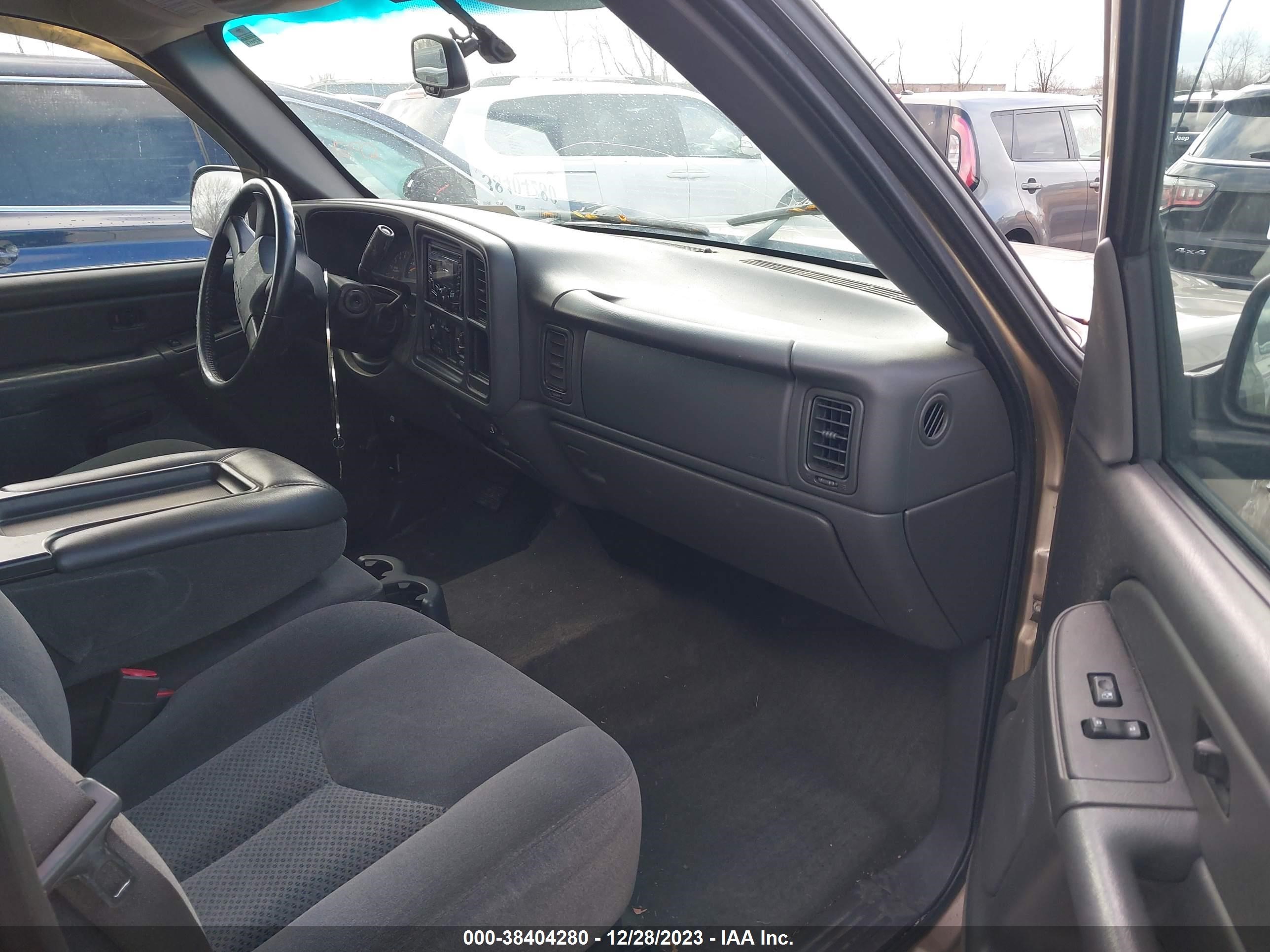 Photo 4 VIN: 2GCEC19T151396757 - CHEVROLET SILVERADO 