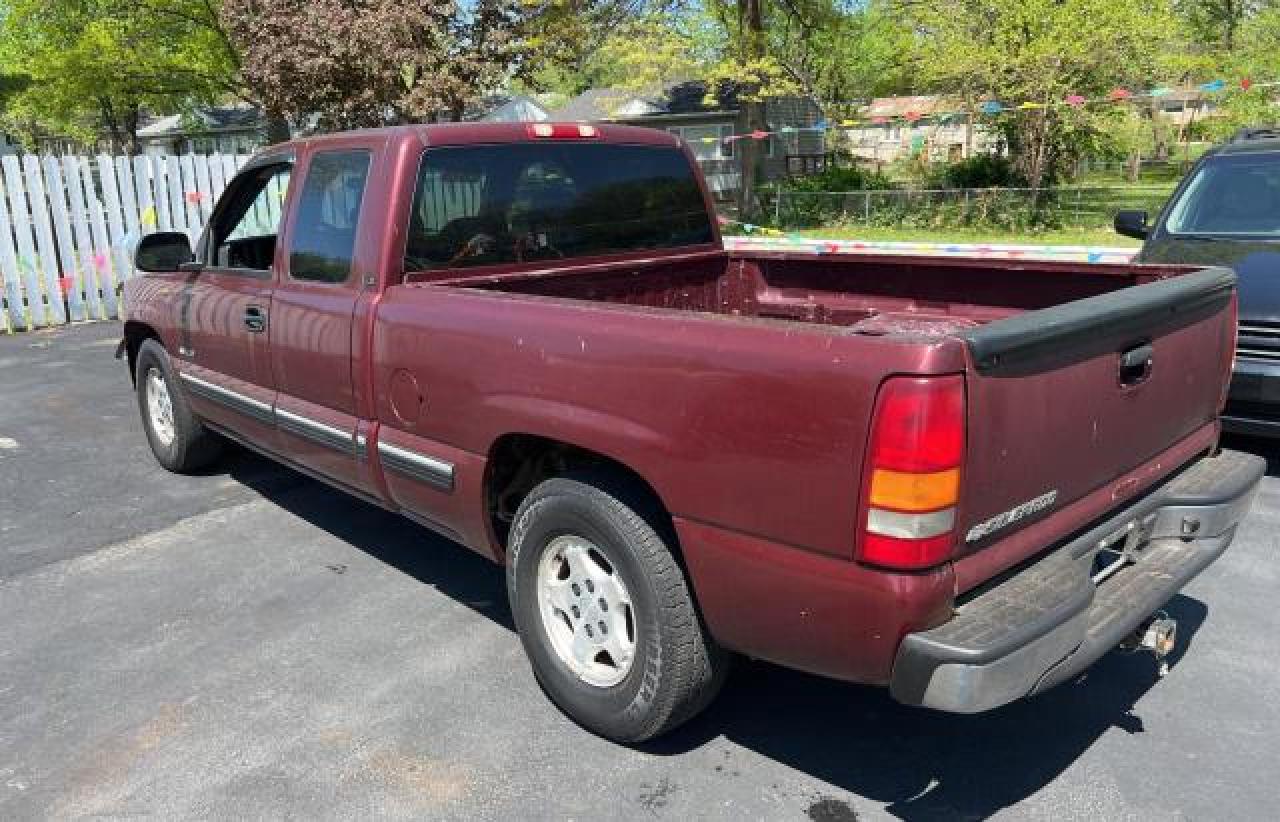 Photo 2 VIN: 2GCEC19T321199939 - CHEVROLET SILVERADO 