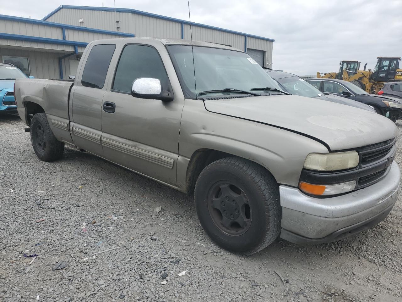 Photo 3 VIN: 2GCEC19T3Y1155870 - CHEVROLET SILVERADO 