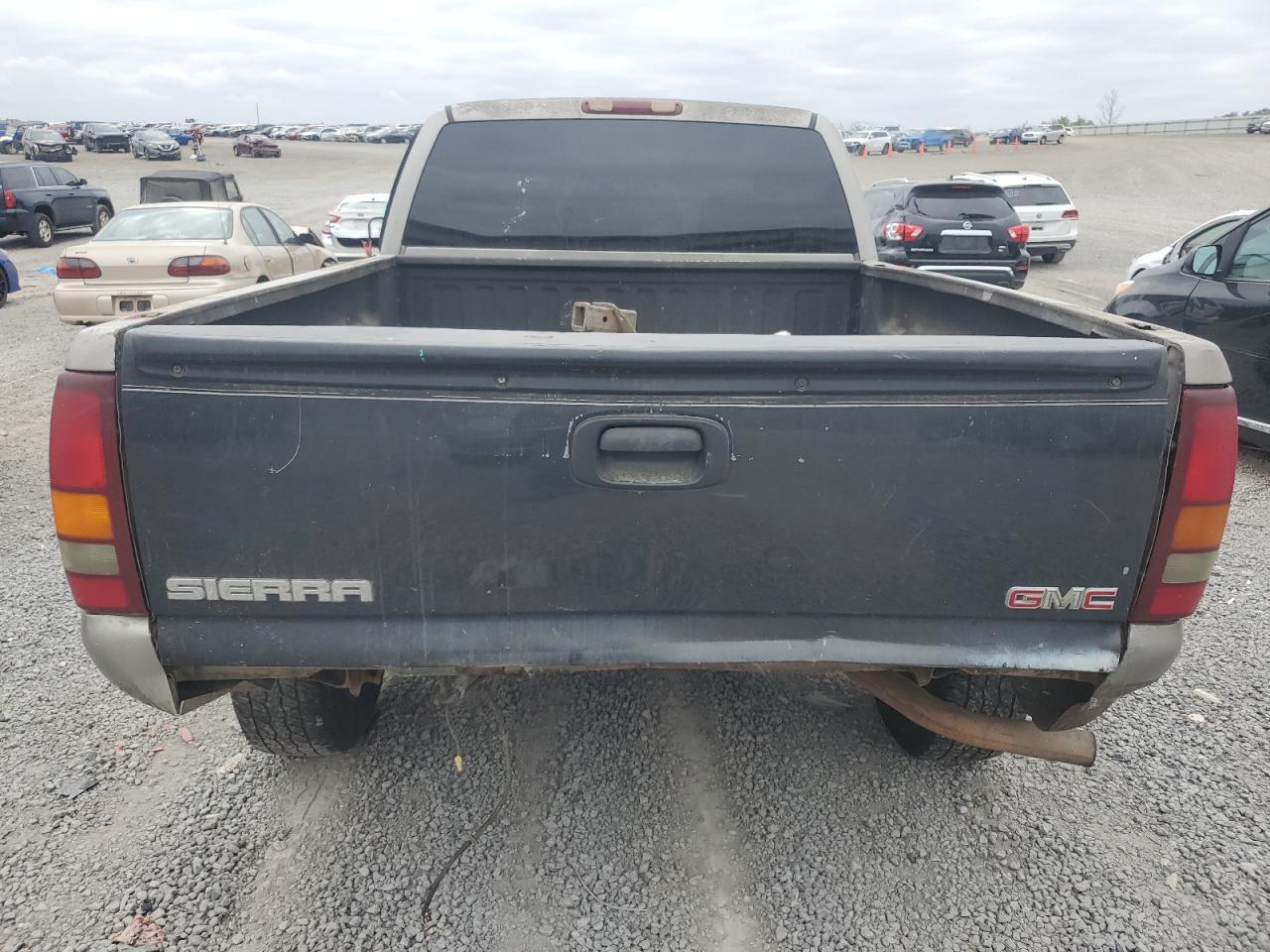 Photo 5 VIN: 2GCEC19T3Y1155870 - CHEVROLET SILVERADO 