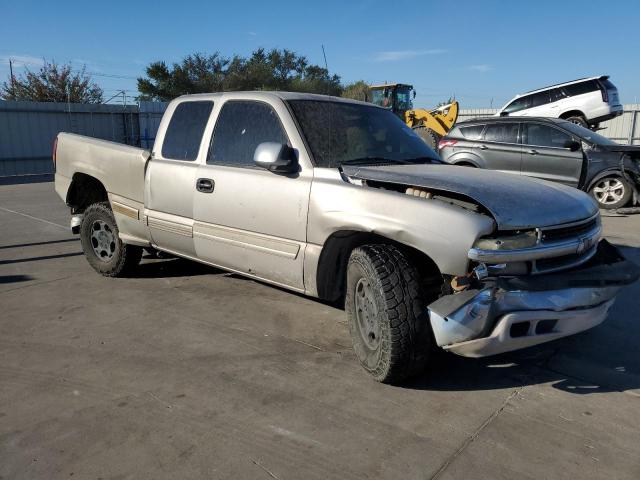 Photo 3 VIN: 2GCEC19T3Y1399079 - CHEVROLET SILVERADO 