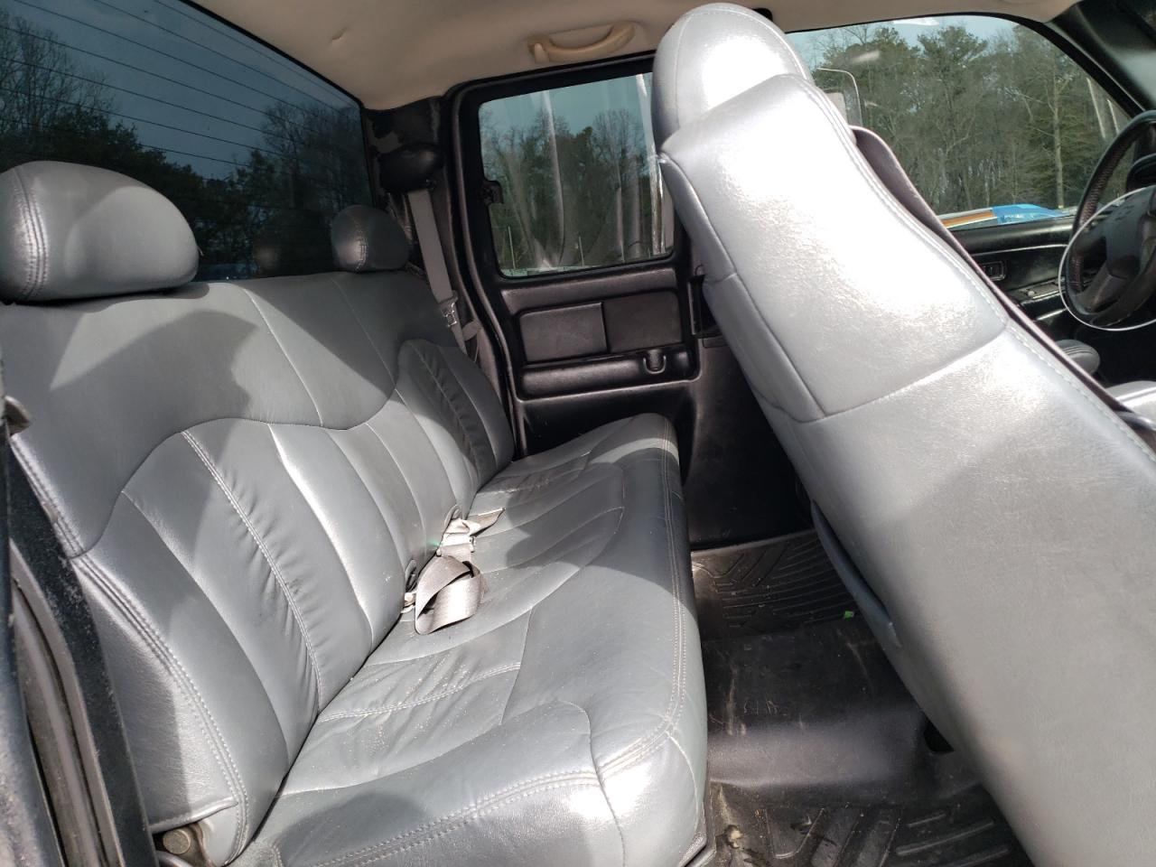 Photo 9 VIN: 2GCEC19T431390951 - CHEVROLET SILVERADO 