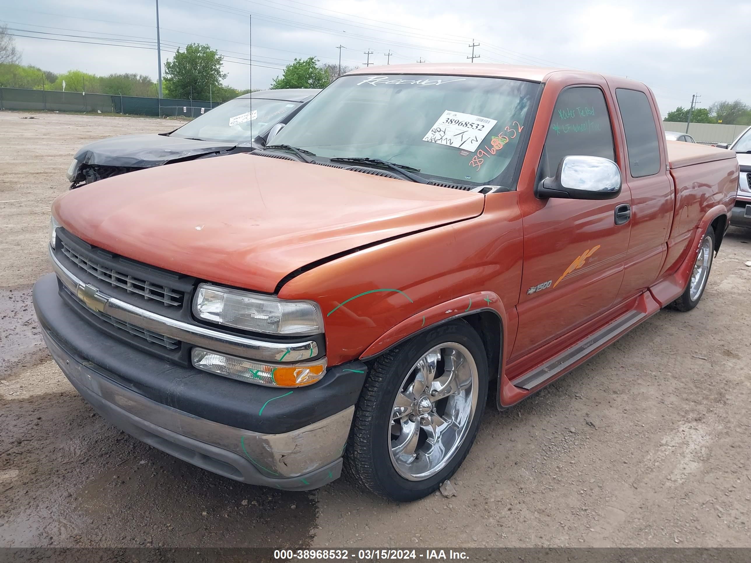 Photo 1 VIN: 2GCEC19T711165162 - CHEVROLET SILVERADO 