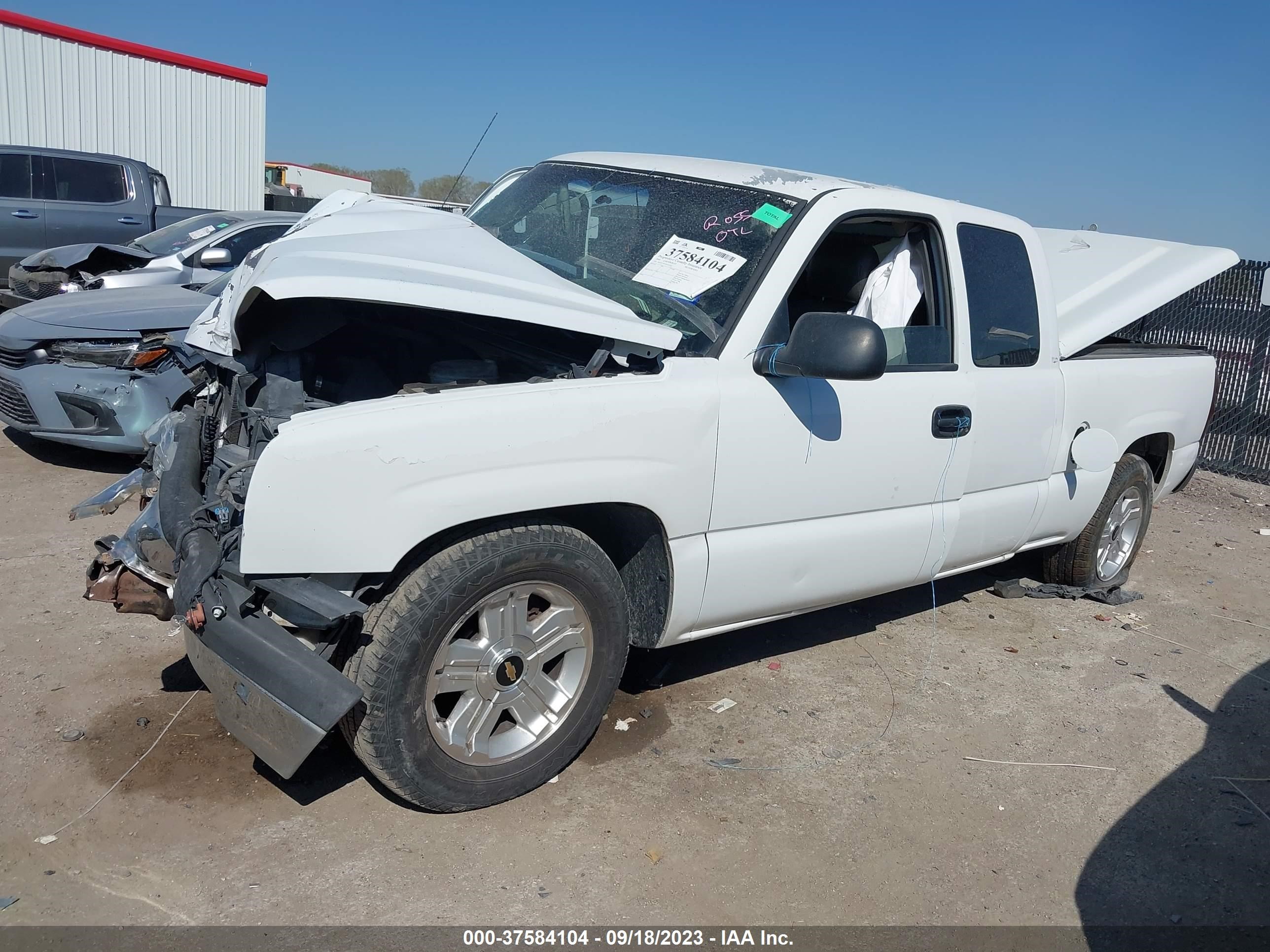 Photo 1 VIN: 2GCEC19T741434510 - CHEVROLET SILVERADO 