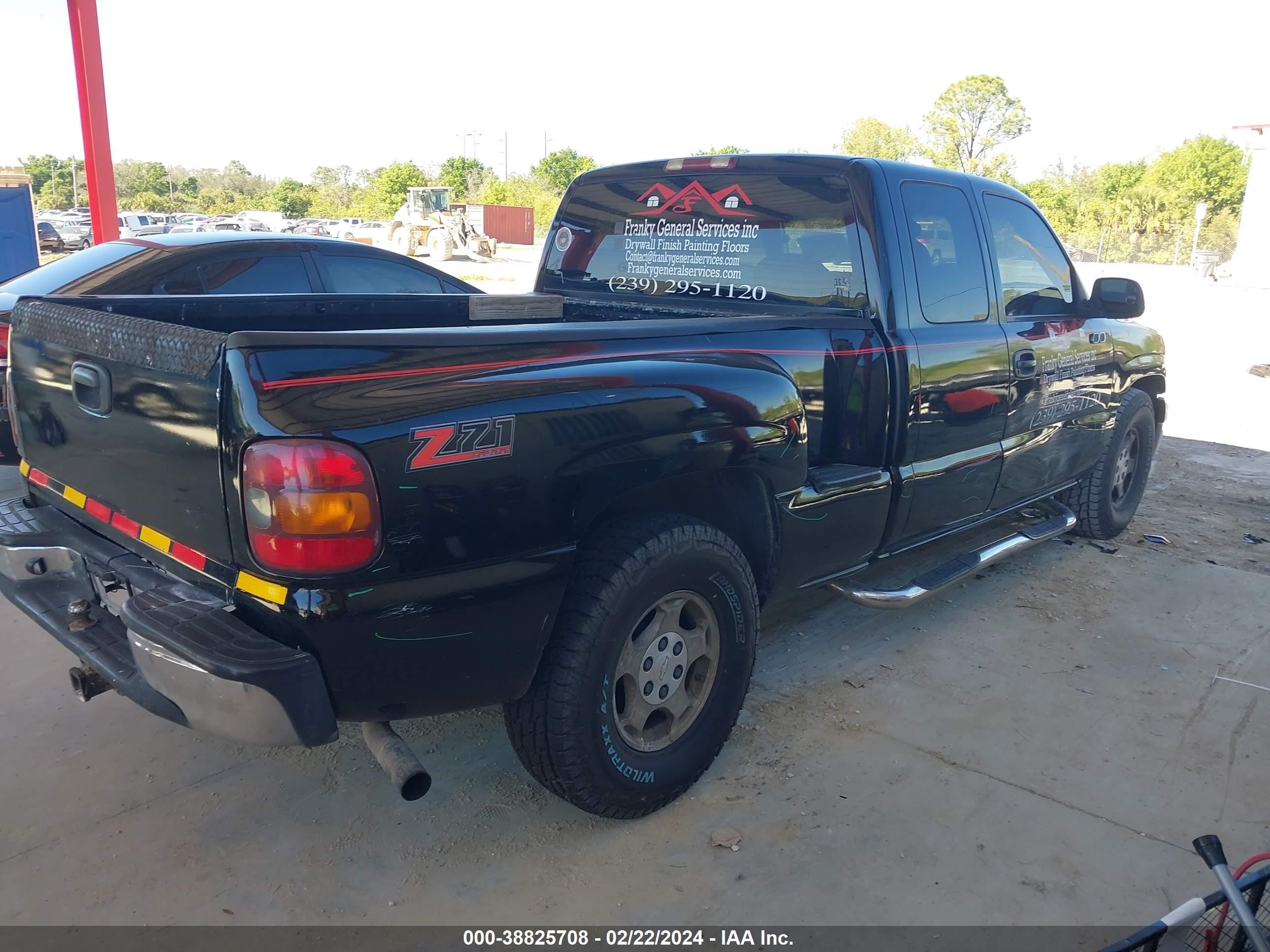 Photo 3 VIN: 2GCEC19T811128086 - CHEVROLET SILVERADO 