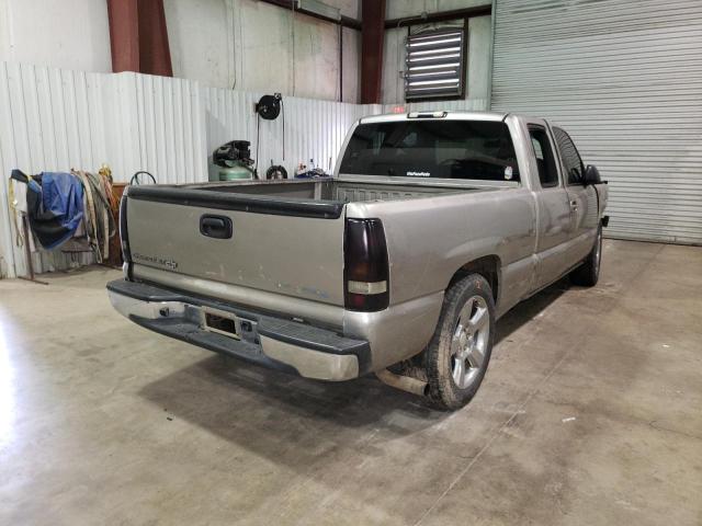 Photo 3 VIN: 2GCEC19T811210237 - CHEVROLET SILVERADO 