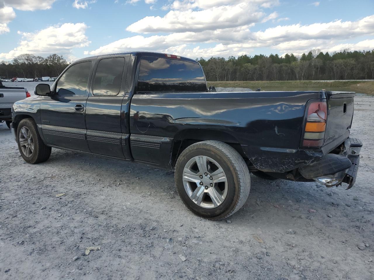 Photo 1 VIN: 2GCEC19T821133791 - CHEVROLET SILVERADO 