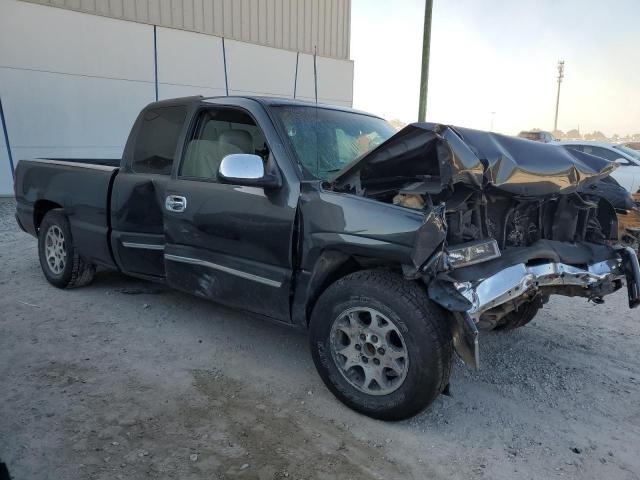 Photo 3 VIN: 2GCEC19T831326878 - CHEVROLET SILVERADO 