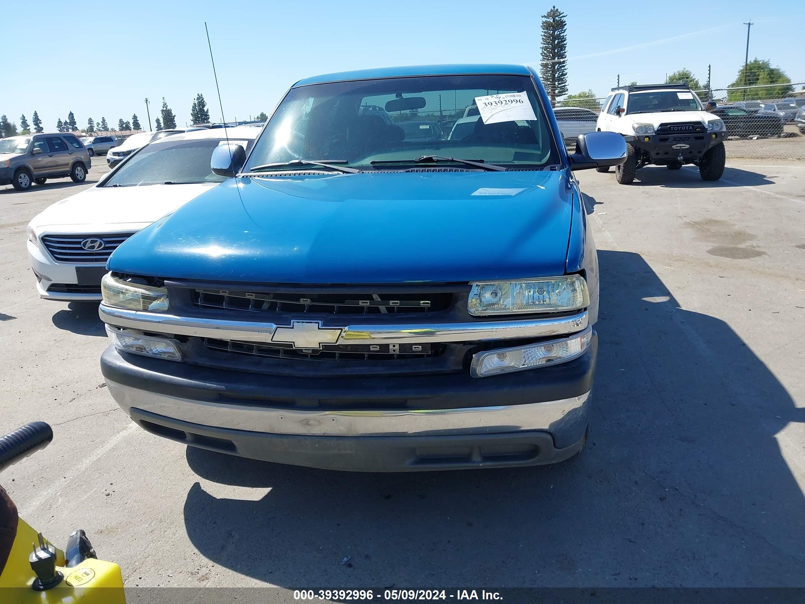 Photo 11 VIN: 2GCEC19T8Y1326547 - CHEVROLET SILVERADO 