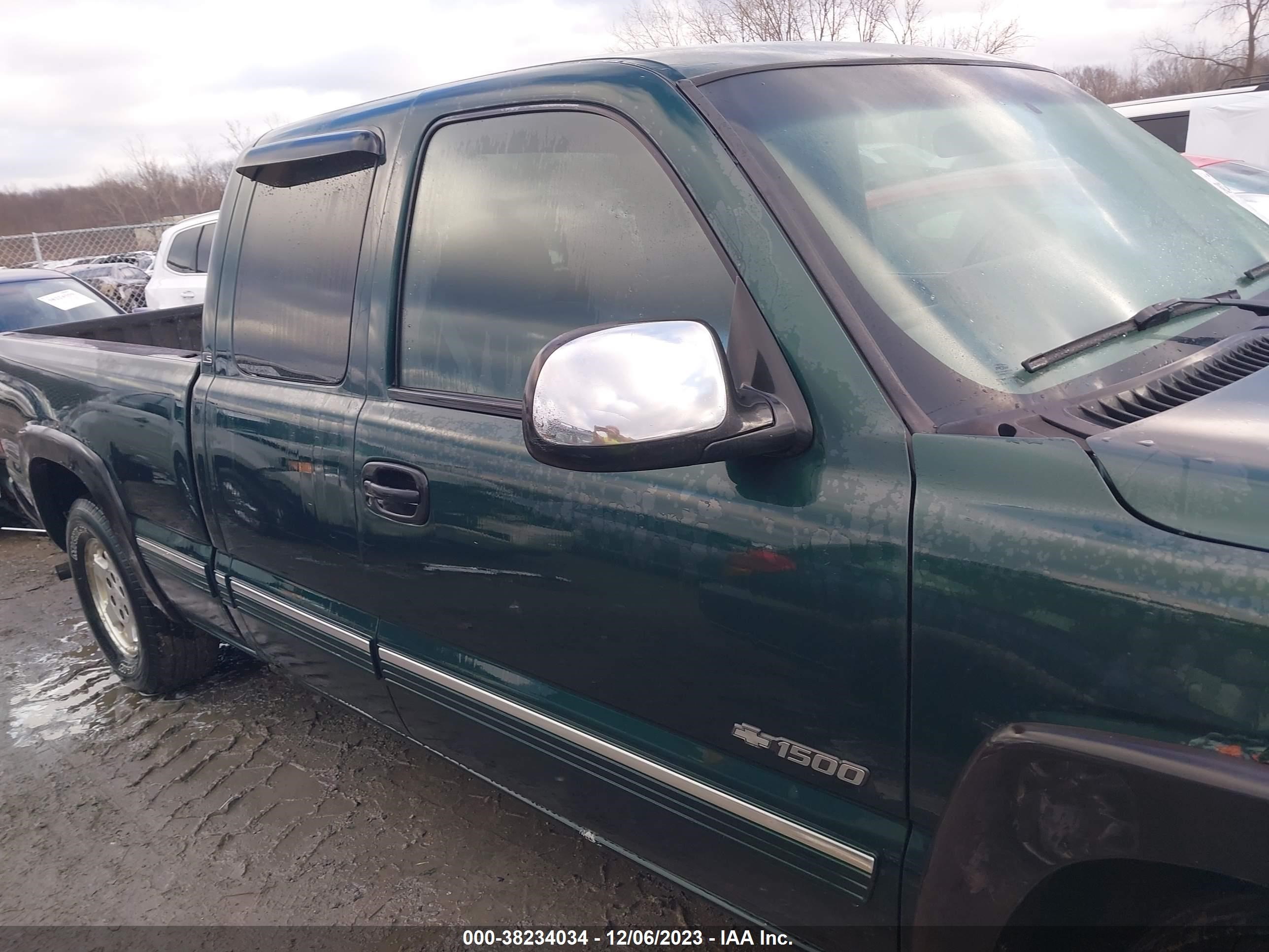 Photo 12 VIN: 2GCEC19TX21203467 - CHEVROLET SILVERADO 