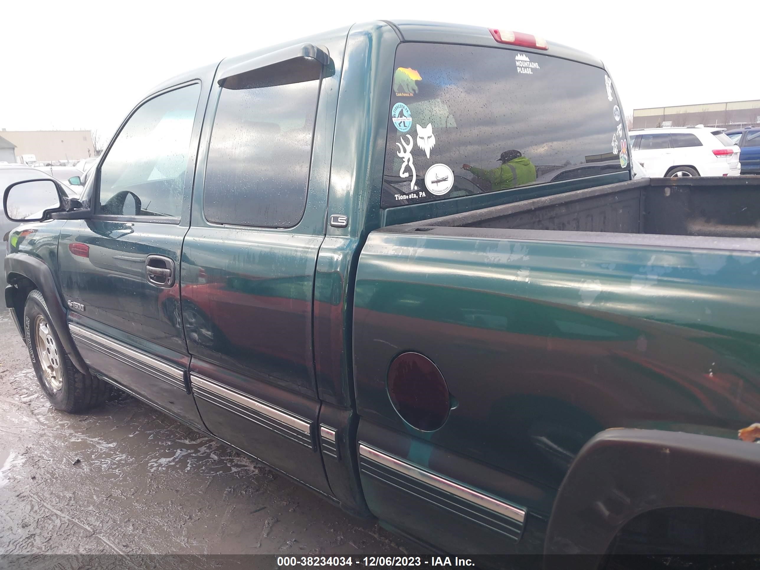 Photo 13 VIN: 2GCEC19TX21203467 - CHEVROLET SILVERADO 