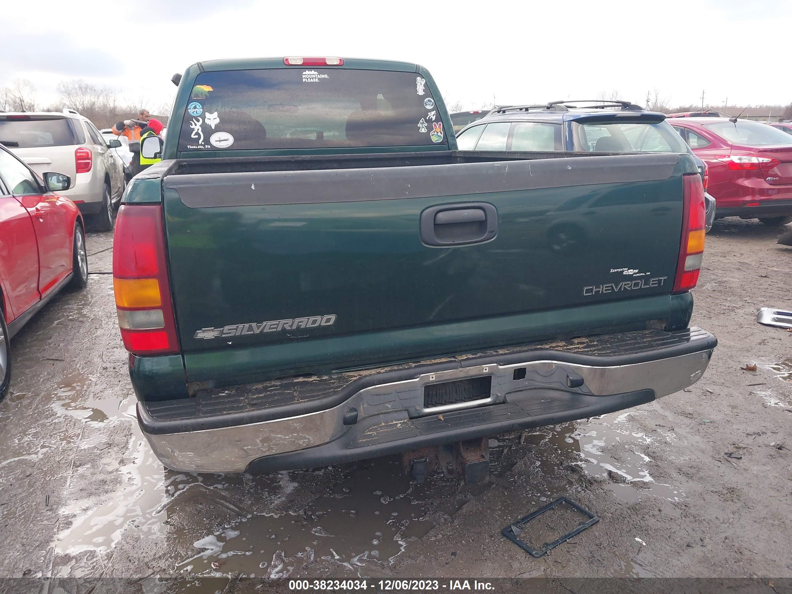 Photo 15 VIN: 2GCEC19TX21203467 - CHEVROLET SILVERADO 