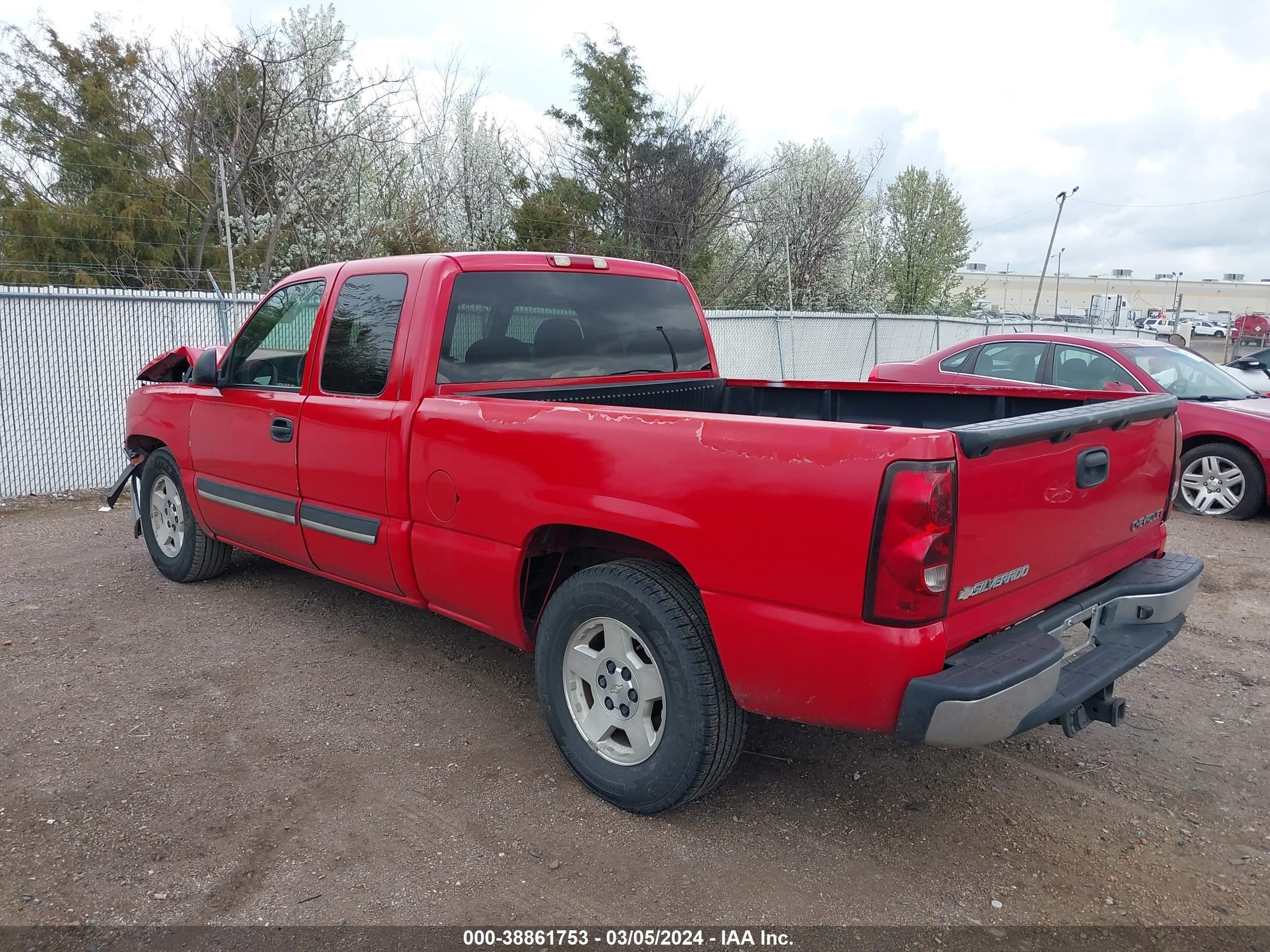 Photo 2 VIN: 2GCEC19TX41310988 - CHEVROLET SILVERADO 