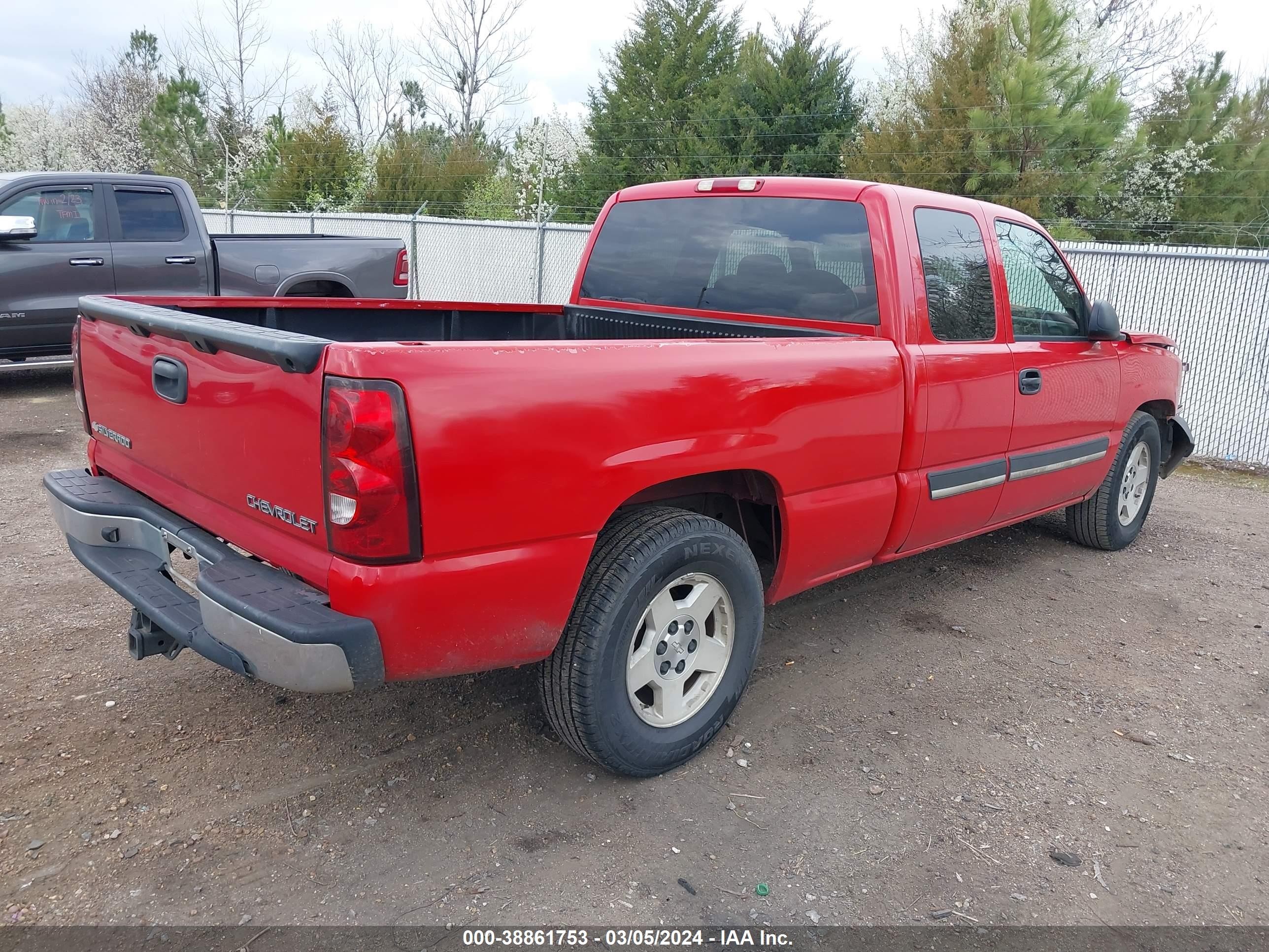 Photo 3 VIN: 2GCEC19TX41310988 - CHEVROLET SILVERADO 