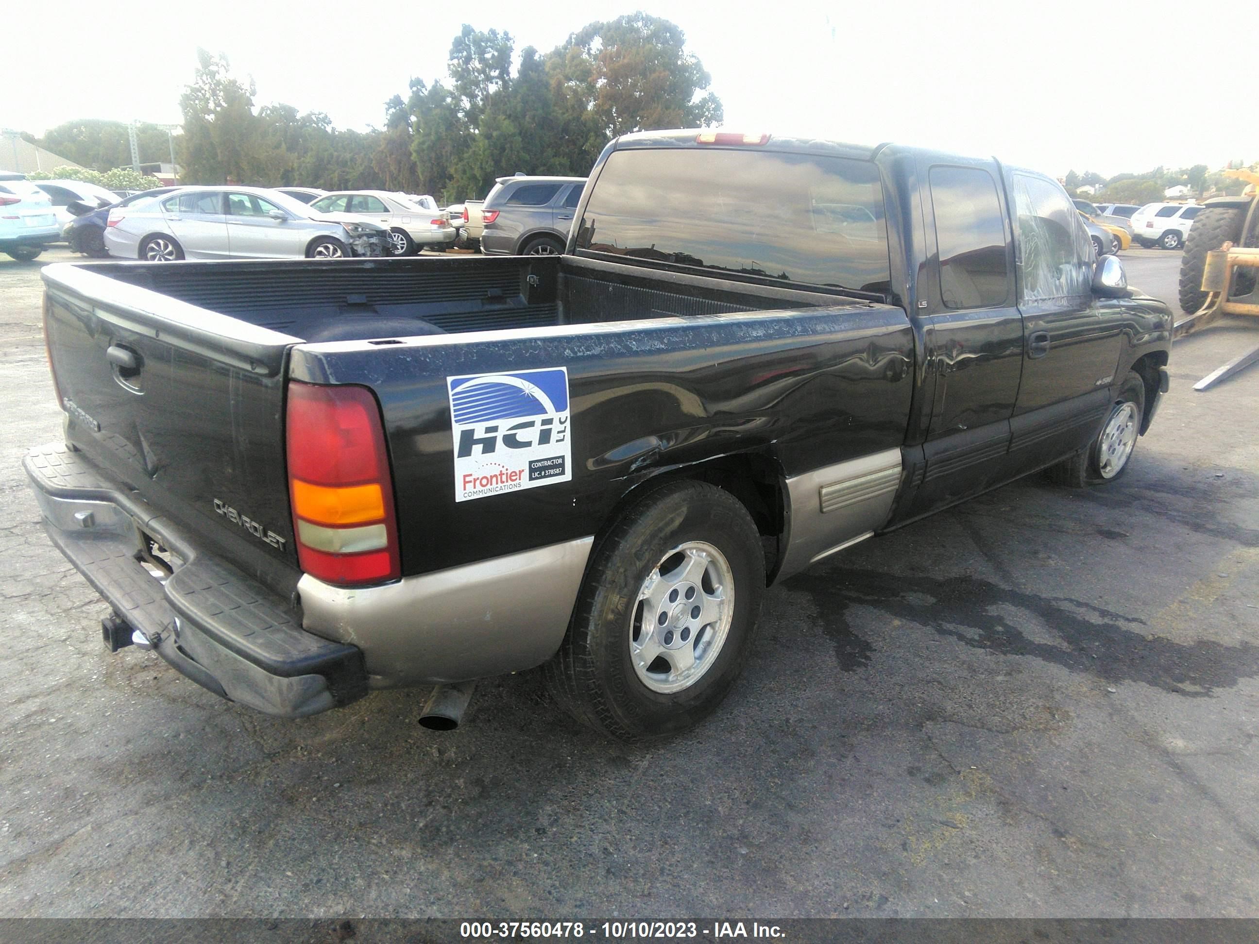 Photo 3 VIN: 2GCEC19TXY1327005 - CHEVROLET SILVERADO 