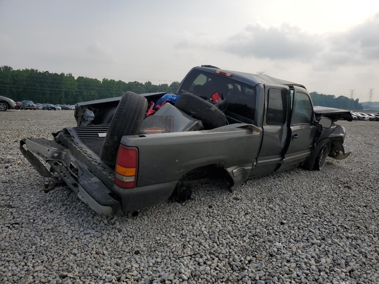 Photo 2 VIN: 2GCEC19V011170253 - CHEVROLET SILVERADO 