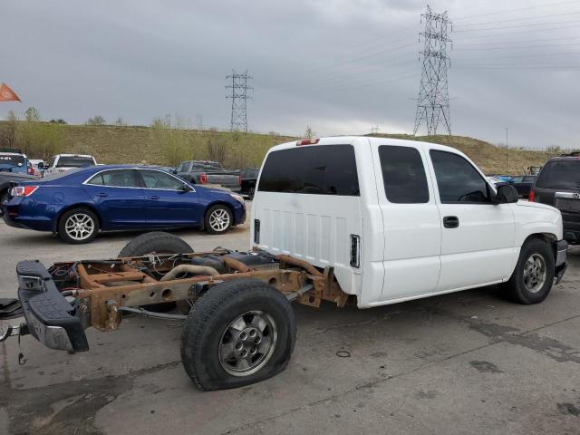 Photo 2 VIN: 2GCEC19V031102120 - CHEVROLET SILVERADO 