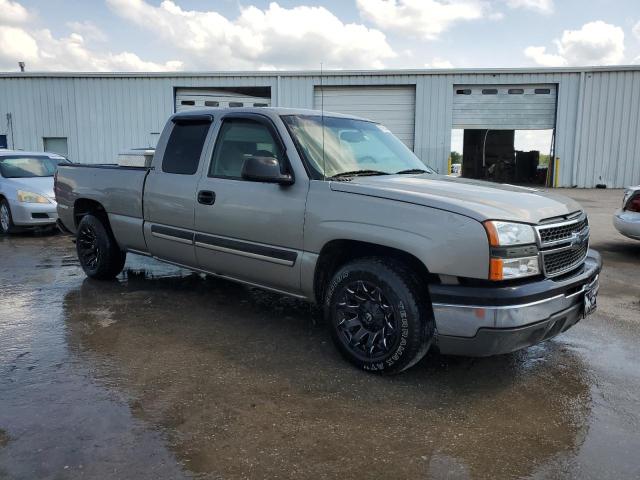 Photo 3 VIN: 2GCEC19V231174937 - CHEVROLET SILVERADO 