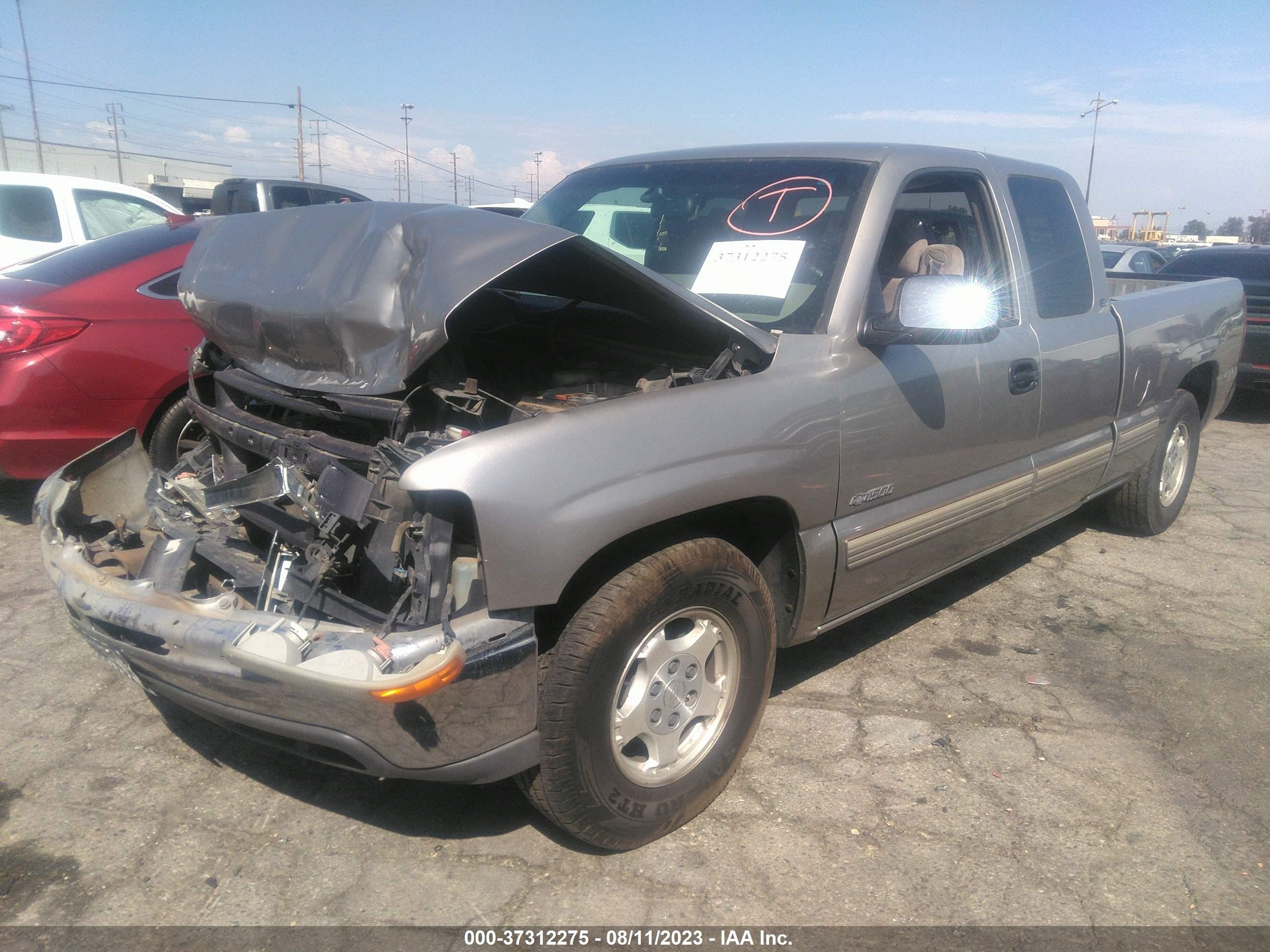 Photo 1 VIN: 2GCEC19V2X1287227 - CHEVROLET SILVERADO 