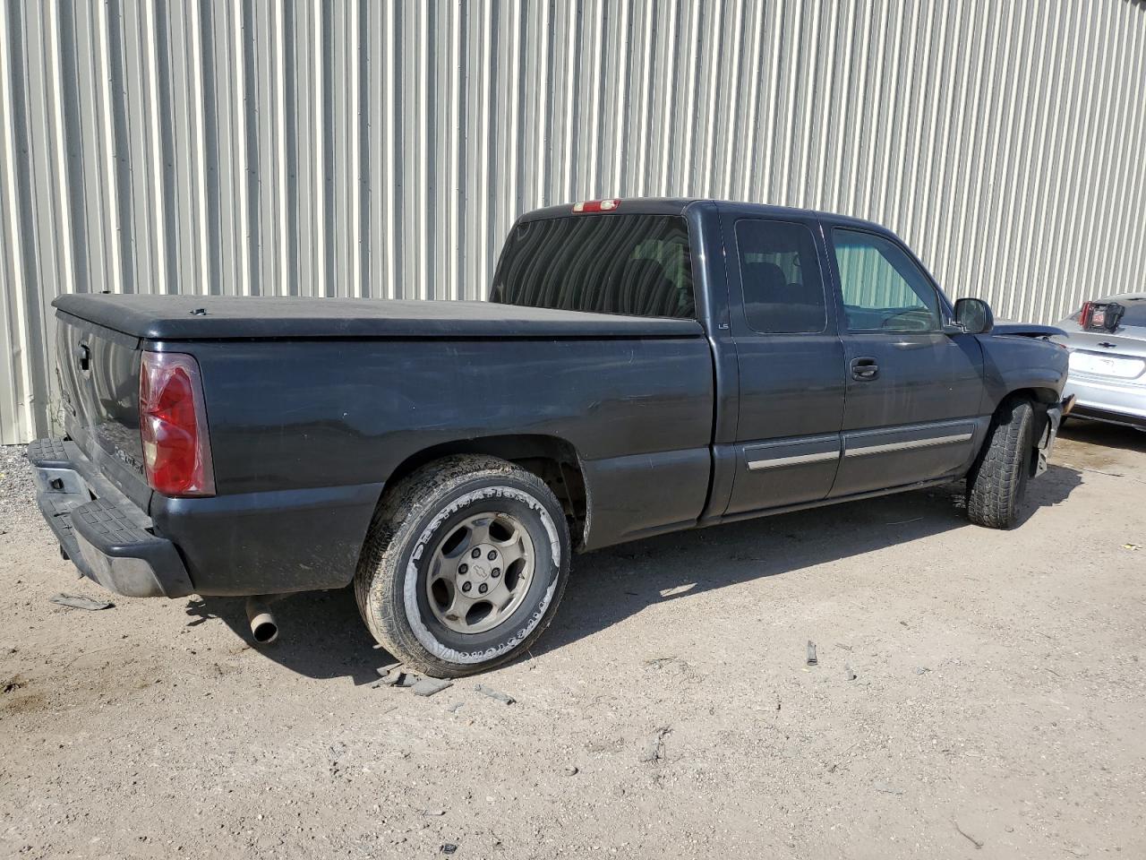 Photo 2 VIN: 2GCEC19V331204043 - CHEVROLET SILVERADO 