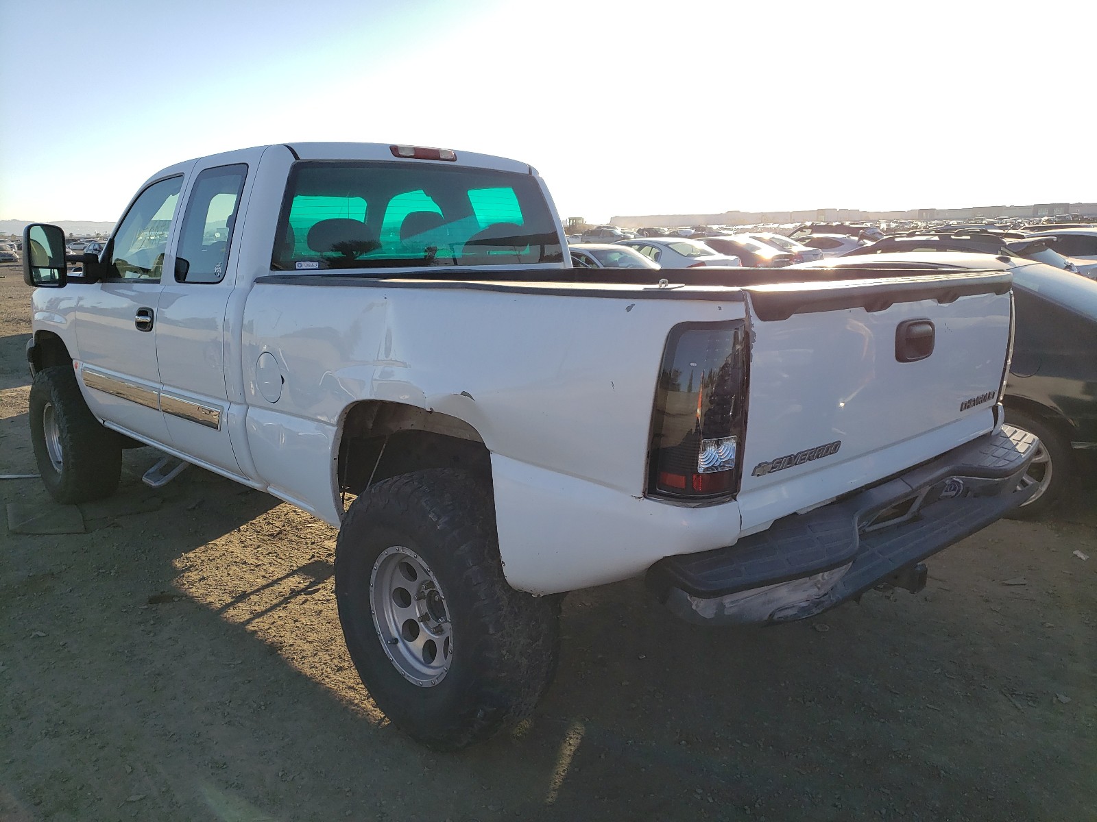 Photo 2 VIN: 2GCEC19V341255558 - CHEVROLET SILVERADO 