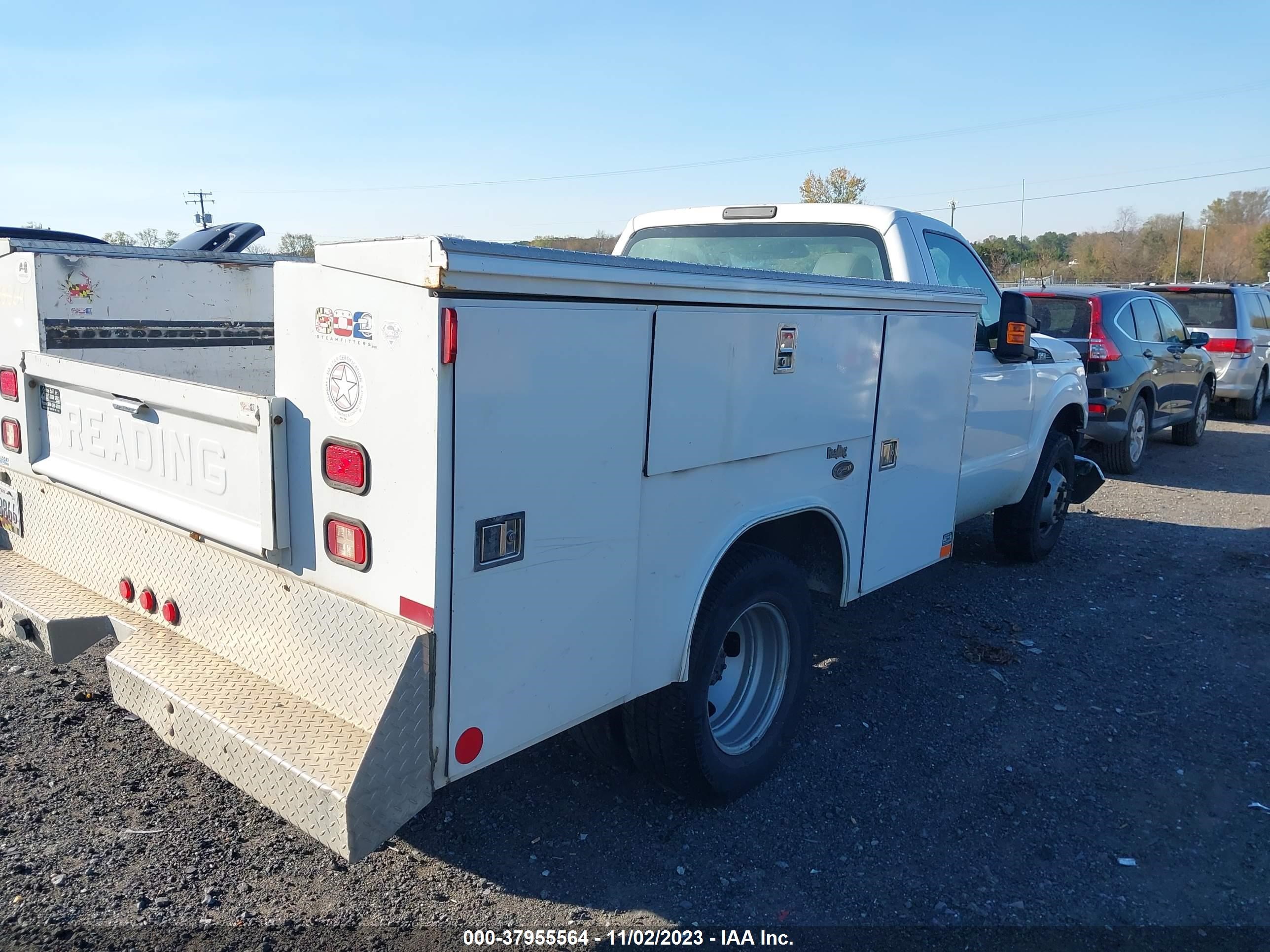 Photo 3 VIN: 2GCEC19V351242021 - FORD F350 