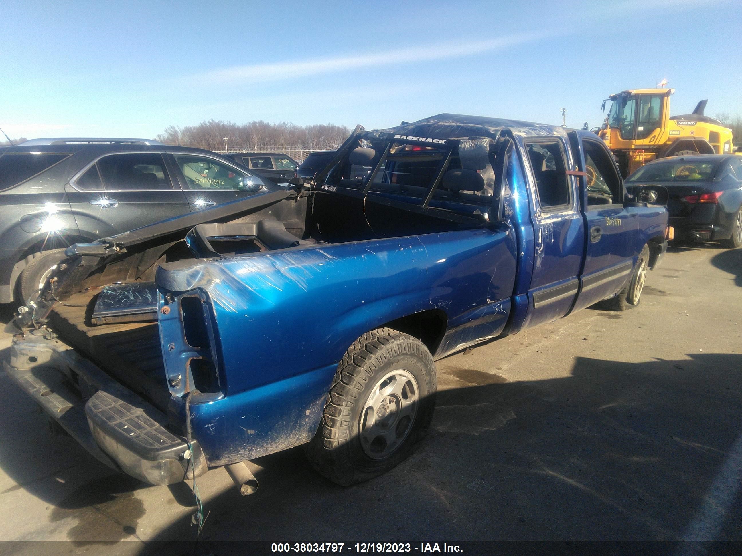 Photo 3 VIN: 2GCEC19V431246575 - CHEVROLET SILVERADO 