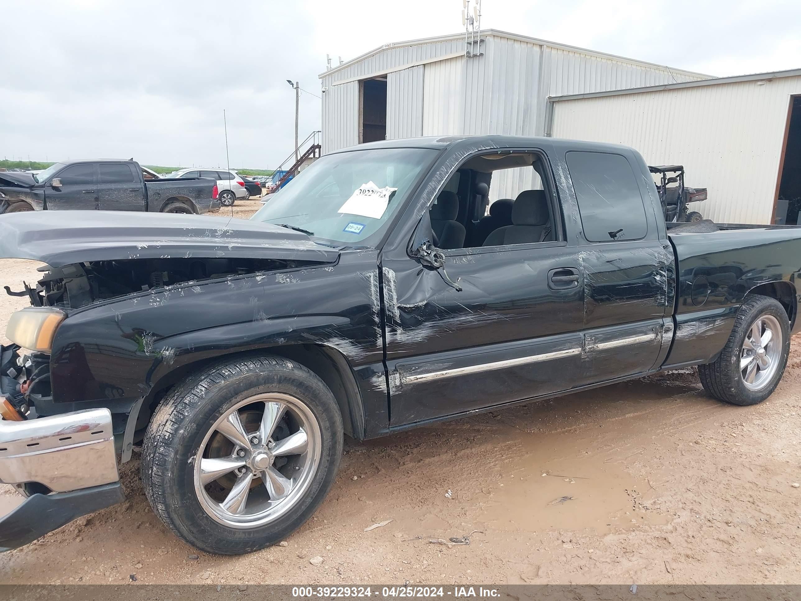 Photo 13 VIN: 2GCEC19V461106594 - CHEVROLET SILVERADO 