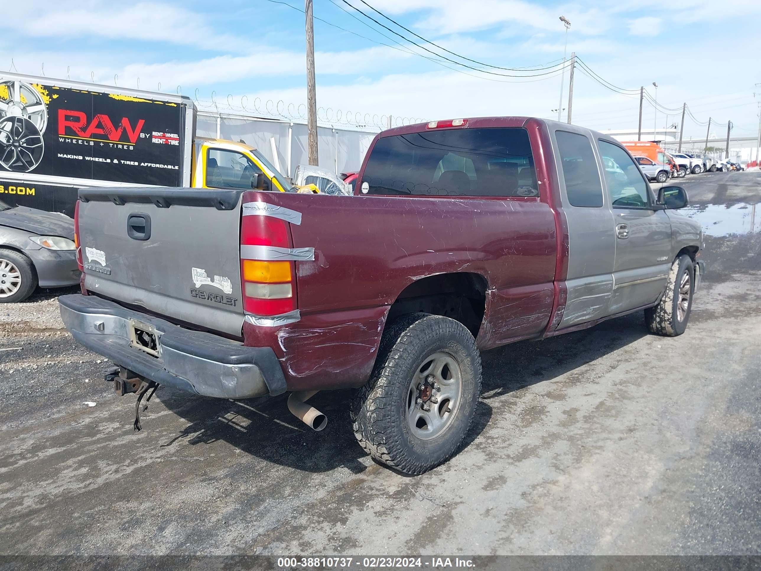 Photo 3 VIN: 2GCEC19V521381904 - CHEVROLET SILVERADO 