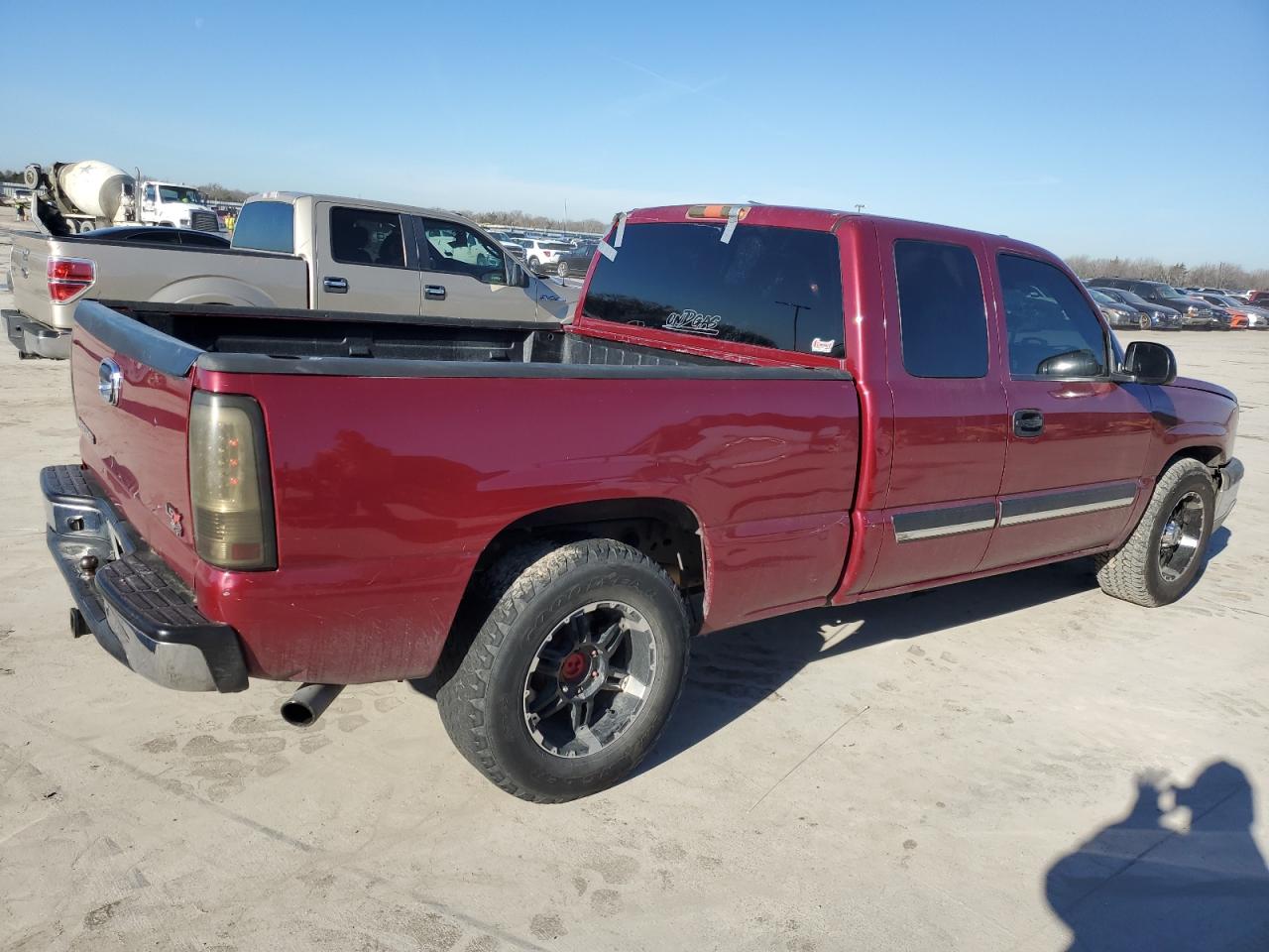 Photo 2 VIN: 2GCEC19V541229205 - CHEVROLET SILVERADO 