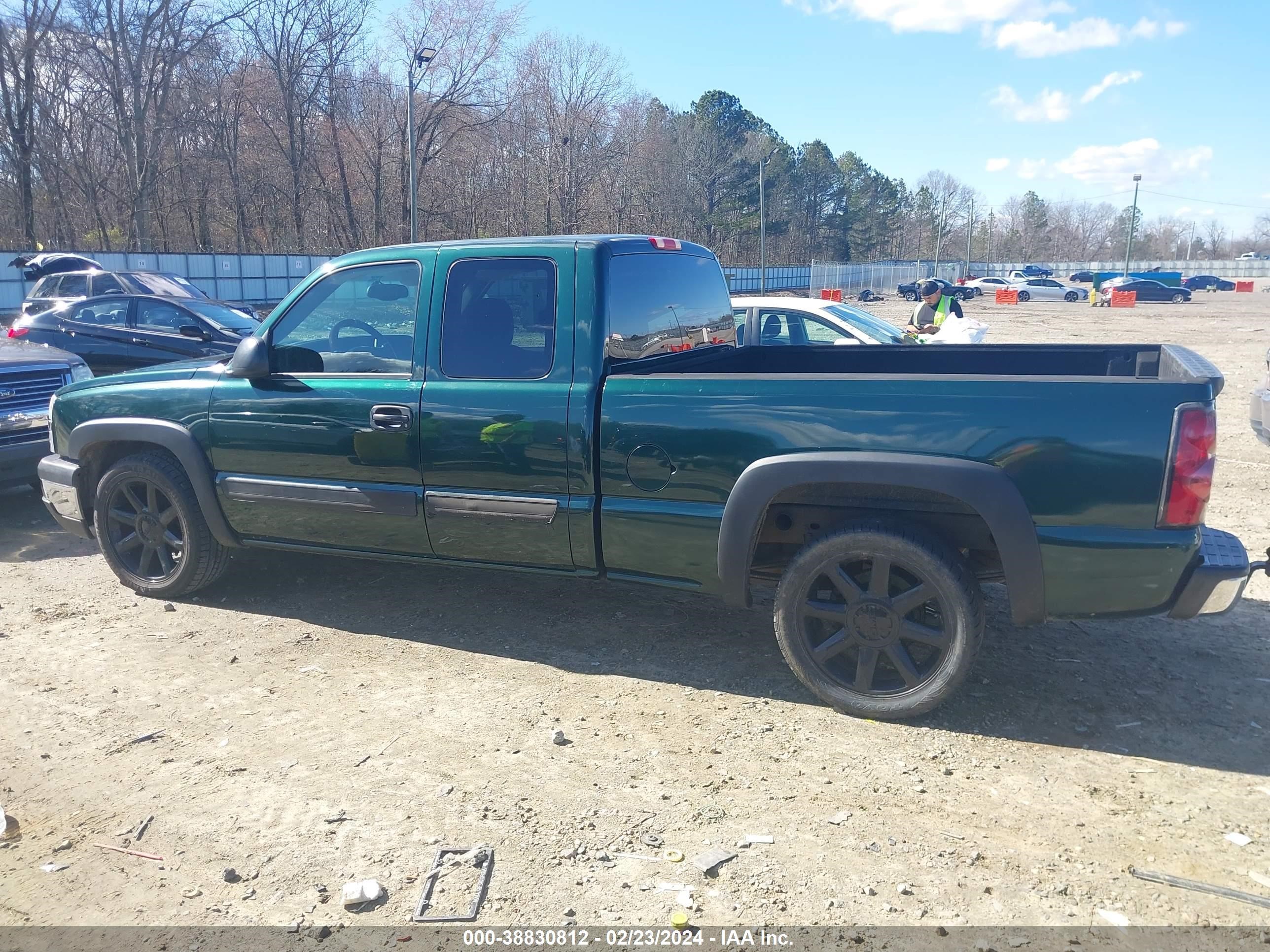 Photo 13 VIN: 2GCEC19V541338120 - CHEVROLET SILVERADO 