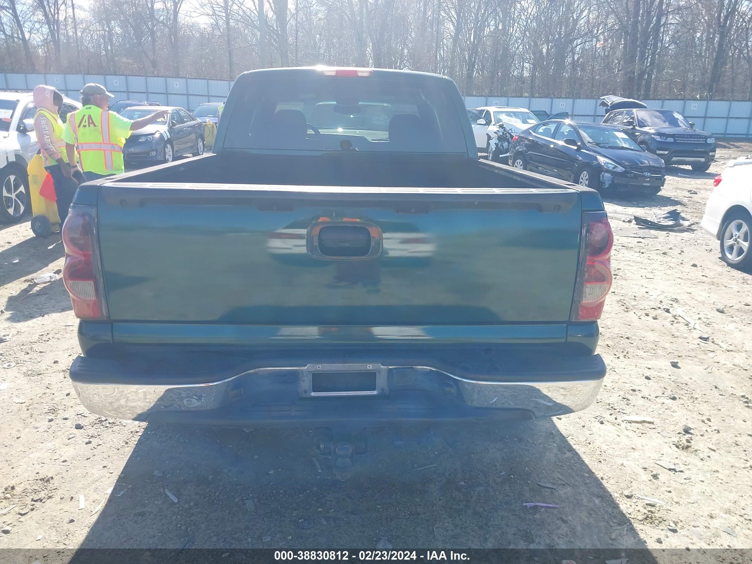 Photo 15 VIN: 2GCEC19V541338120 - CHEVROLET SILVERADO 