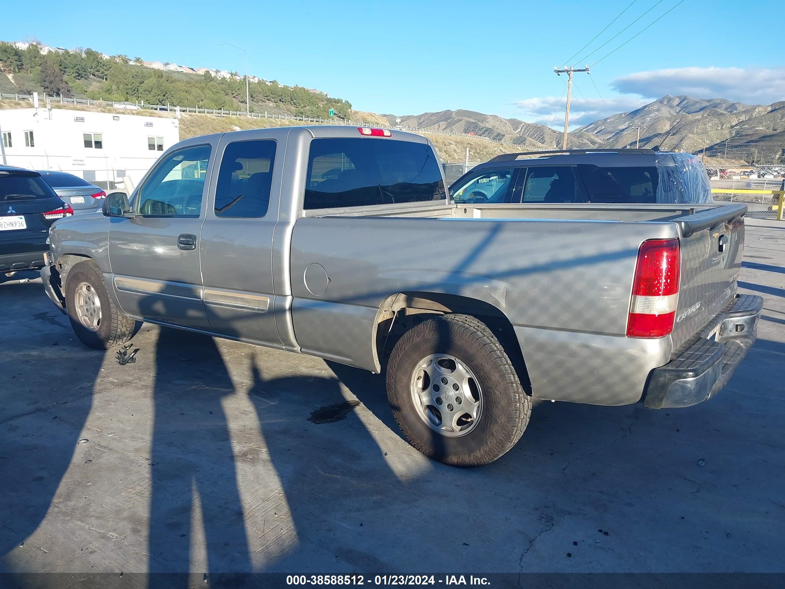 Photo 2 VIN: 2GCEC19V631260039 - CHEVROLET SILVERADO 